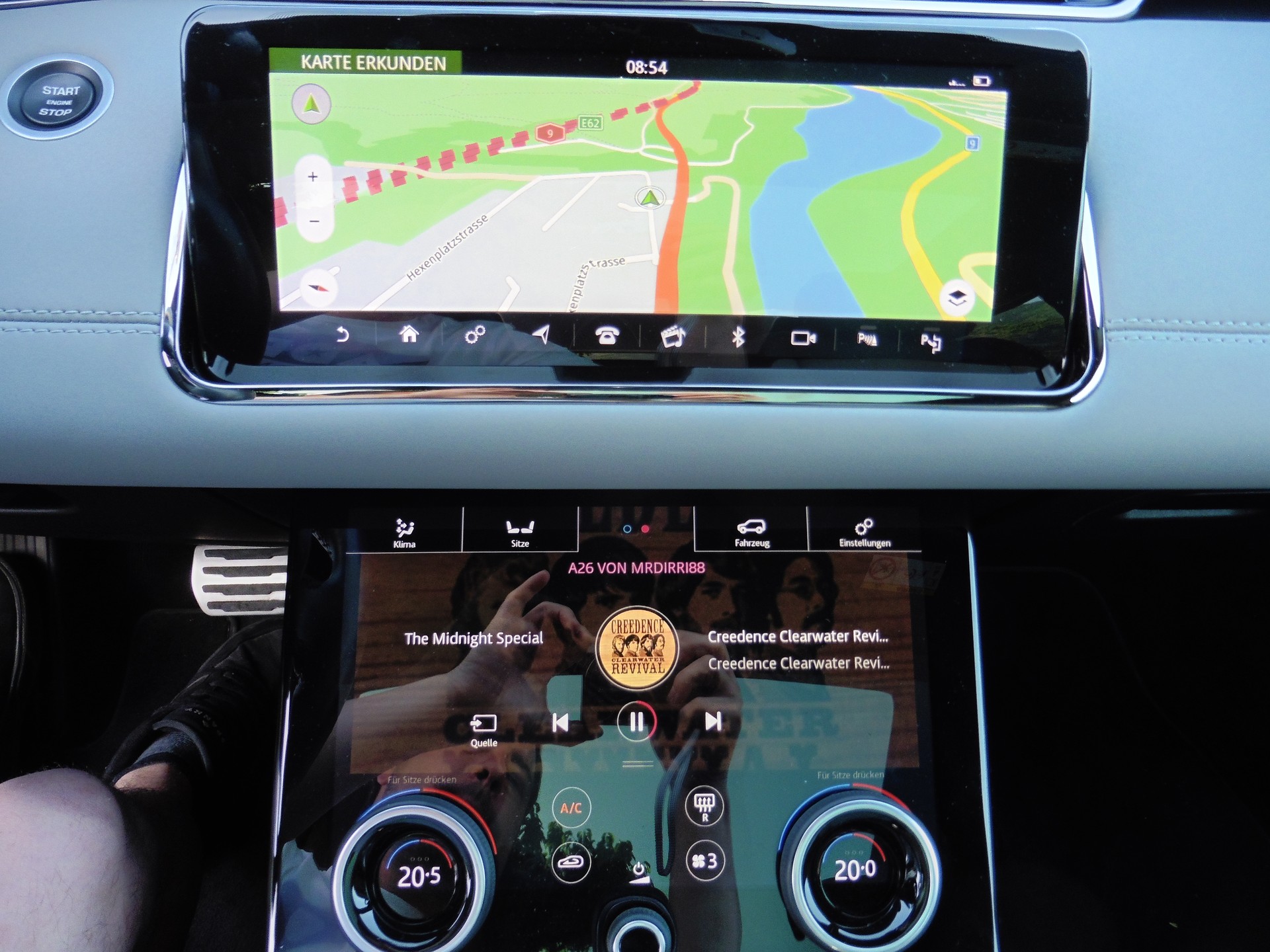 LAND ROVER Range Rover Evoque R-Dyn First Edi P 250 HSE AT9-image-11