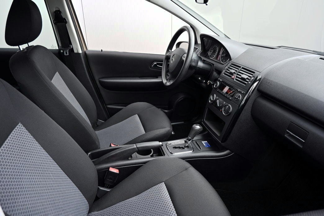 MERCEDES-BENZ A 170 Classic Automat-image-4