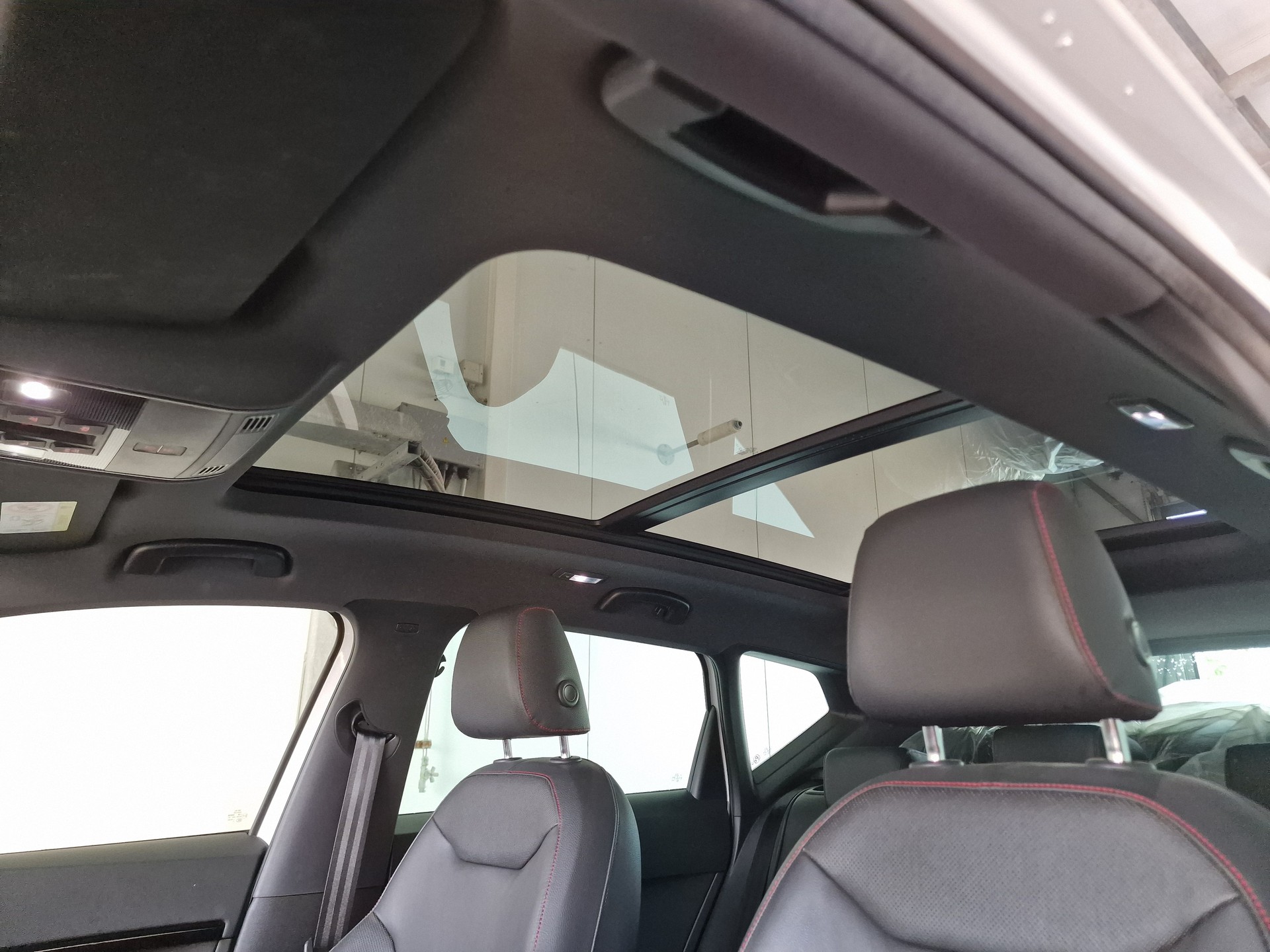 SEAT Ateca 2.0 TSI FR 4Drive DSG 24Mt Gara 8fach-image-11