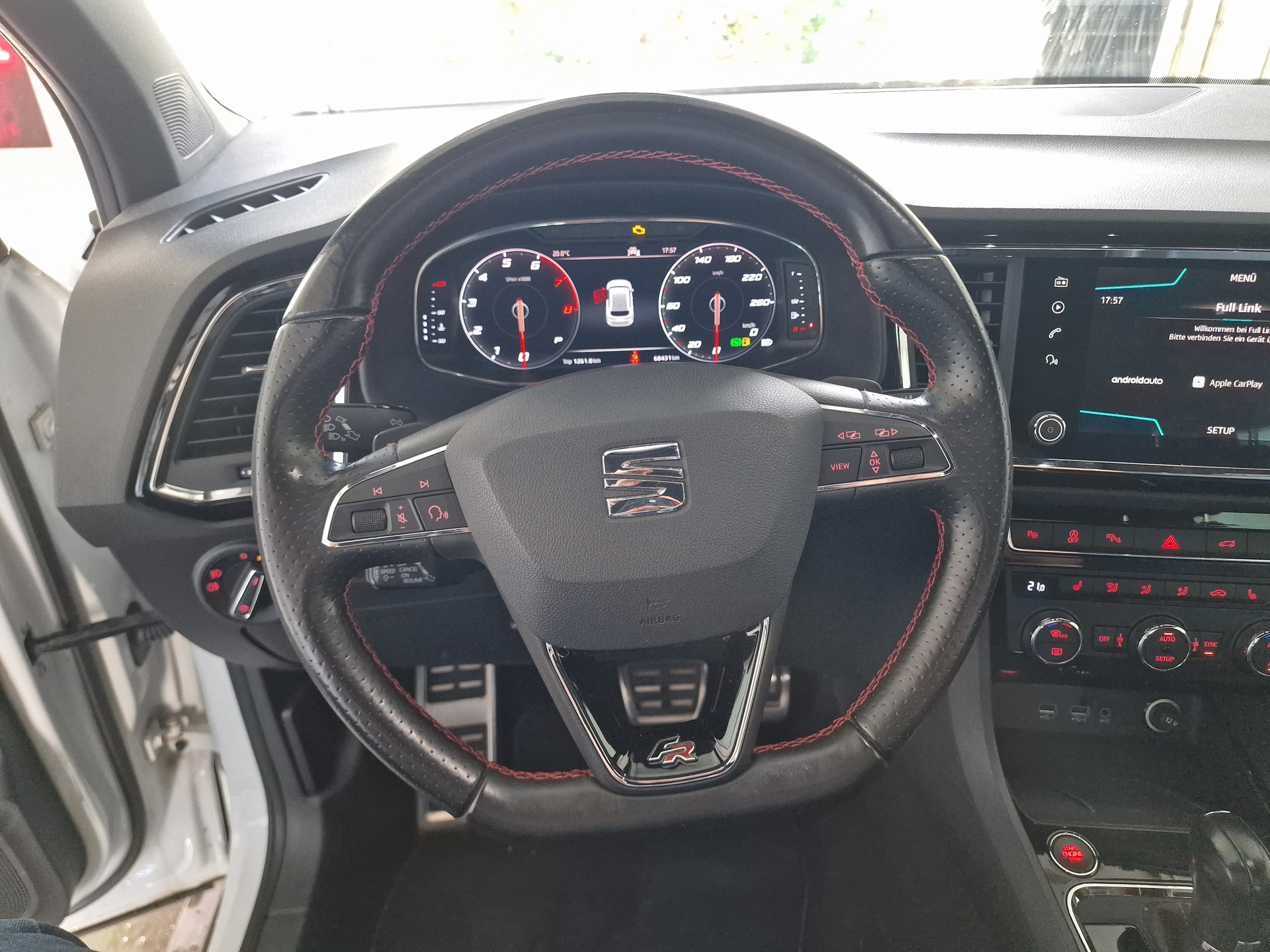 SEAT Ateca 2.0 TSI FR 4Drive DSG 24Mt Gara 8fach-image-13