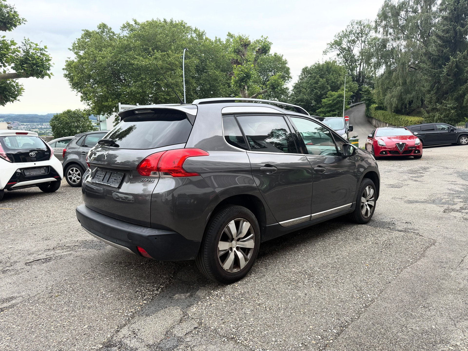 PEUGEOT 2008 1.6 VTI Active-image-3