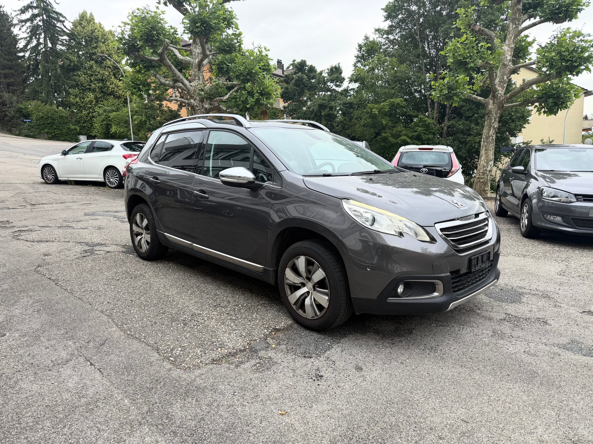 PEUGEOT 2008 1.6 VTI Active-image-0