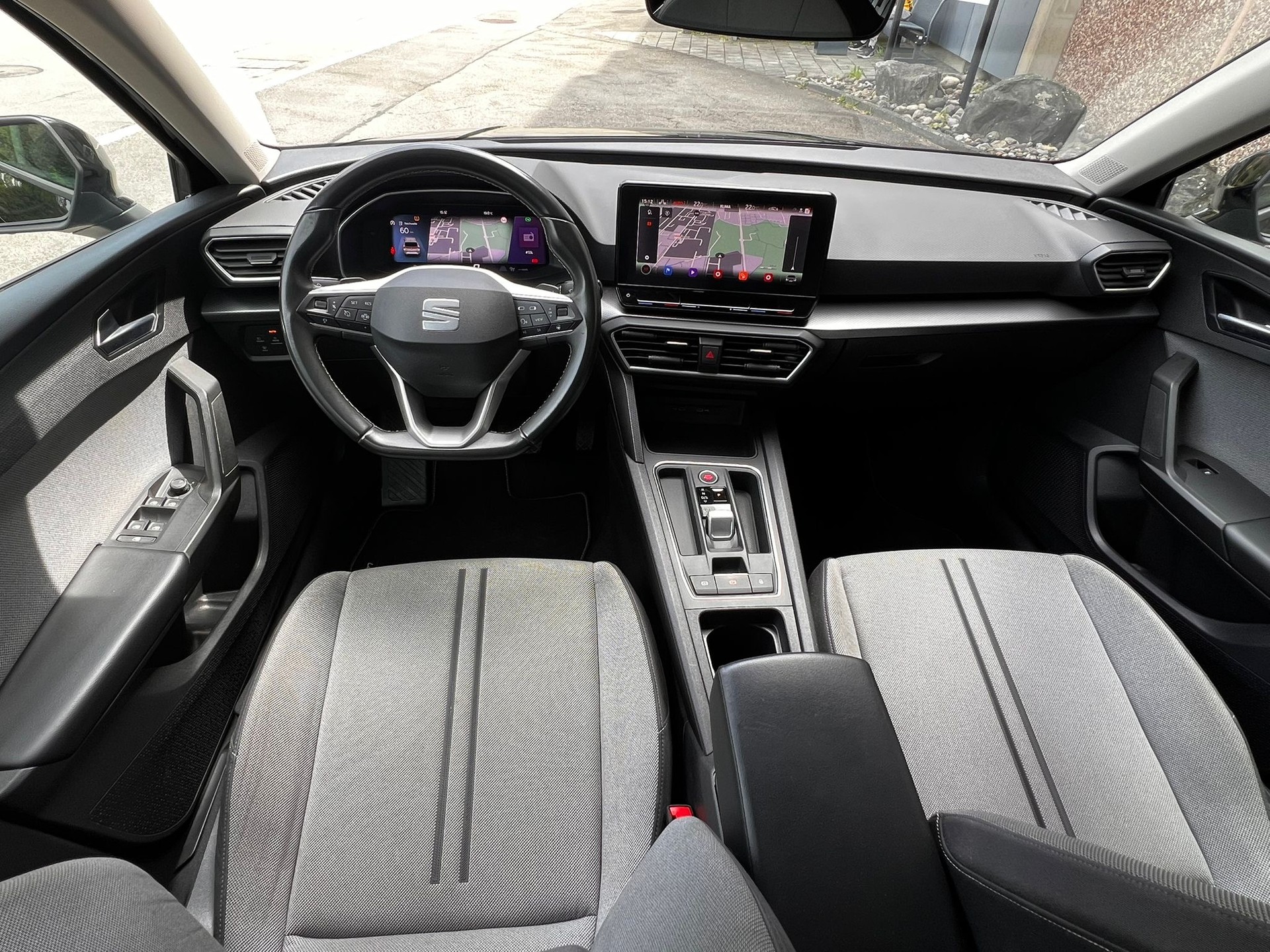 SEAT Leon ST 2.0 TDI EVO DSG 4Drive Style-image-10