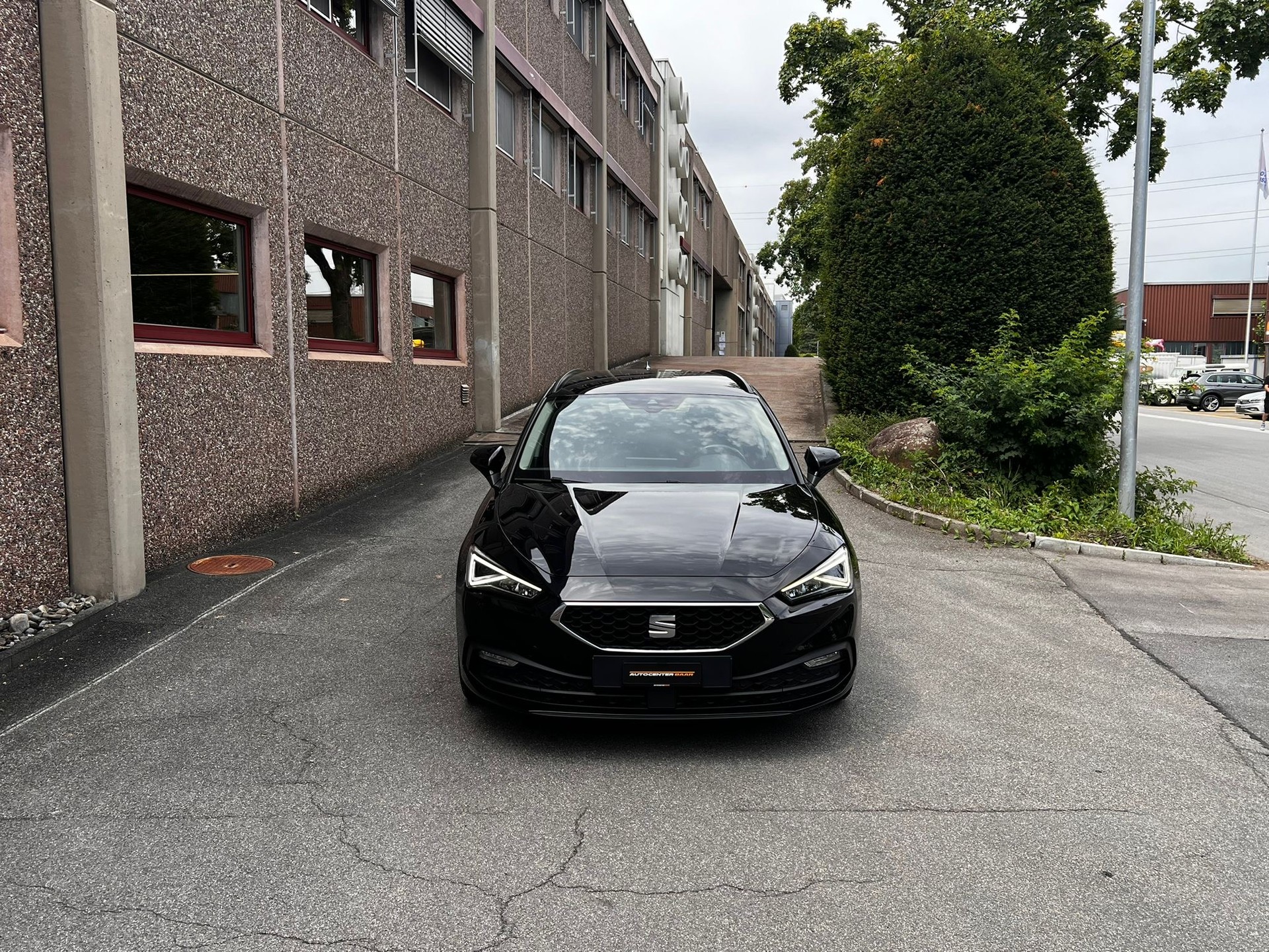 SEAT Leon ST 2.0 TDI EVO DSG 4Drive Style-image-1