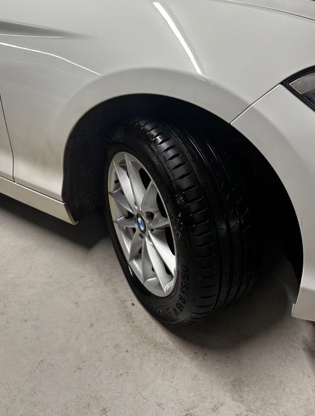 BMW 118i - Schrägheck-image-3
