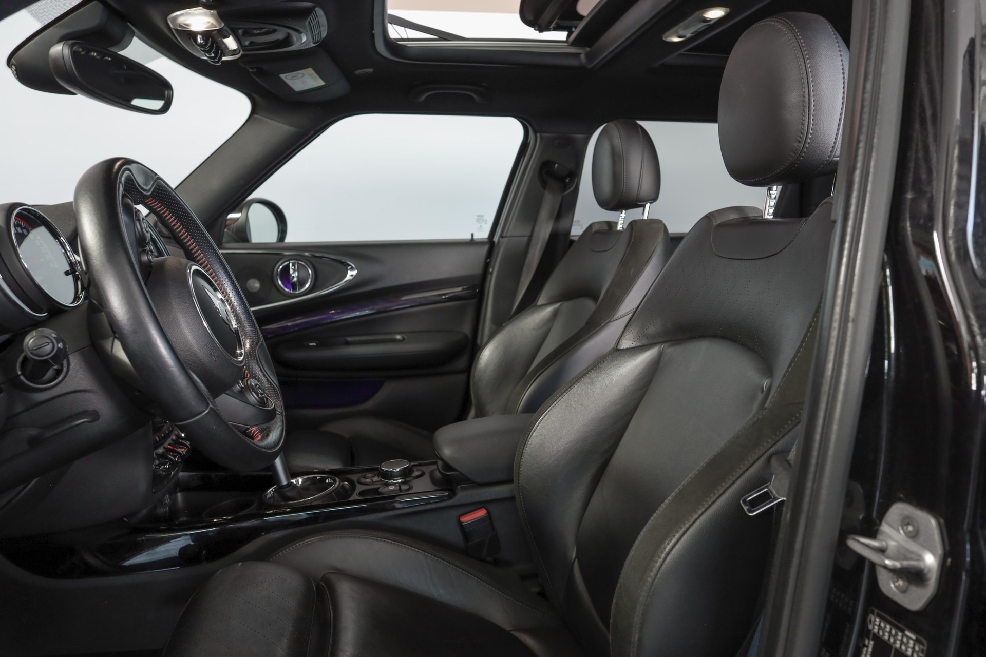 MINI Clubman Cooper John Cooper Works ALL4 Steptronic-image-9