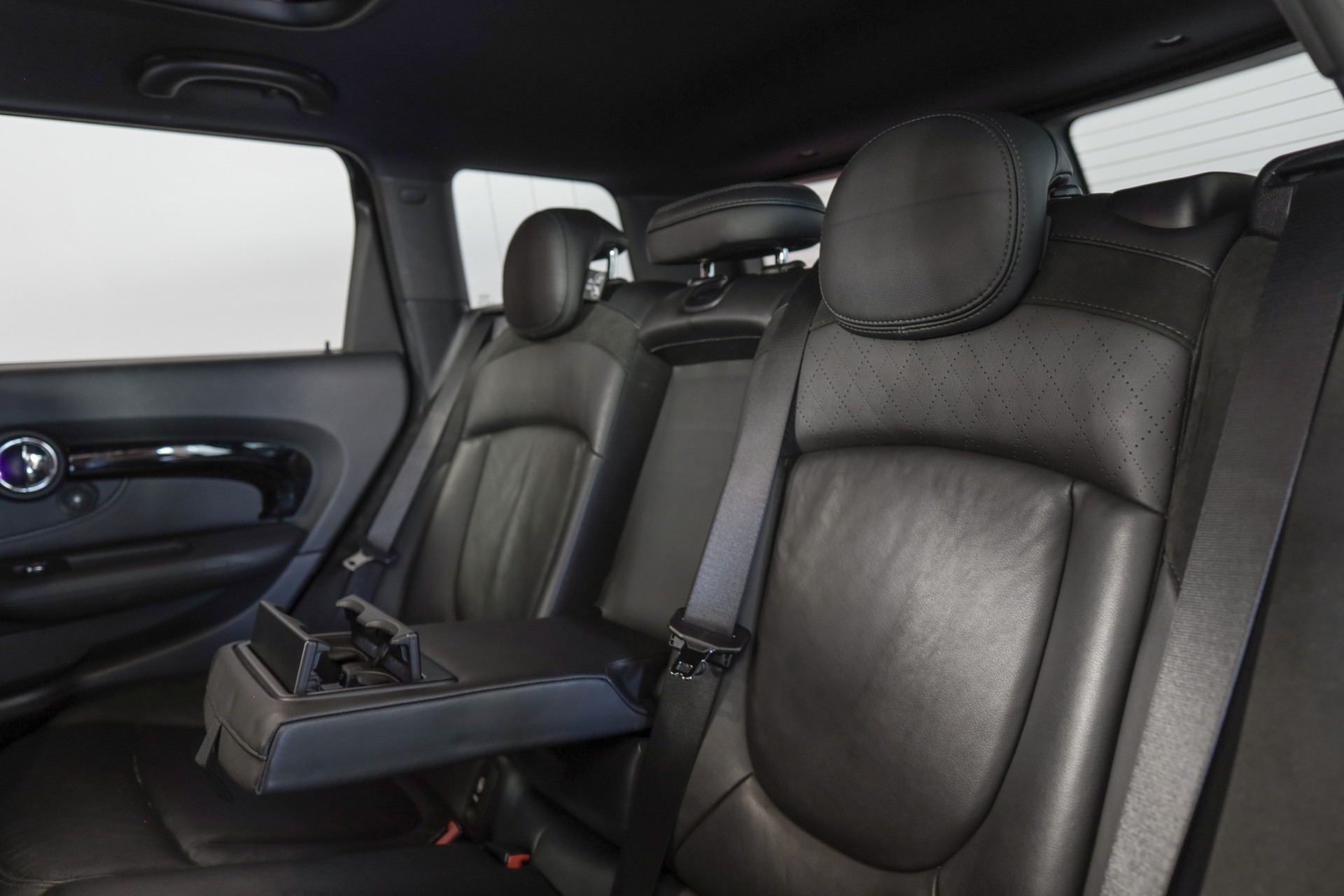 MINI Clubman Cooper John Cooper Works ALL4 Steptronic-image-25