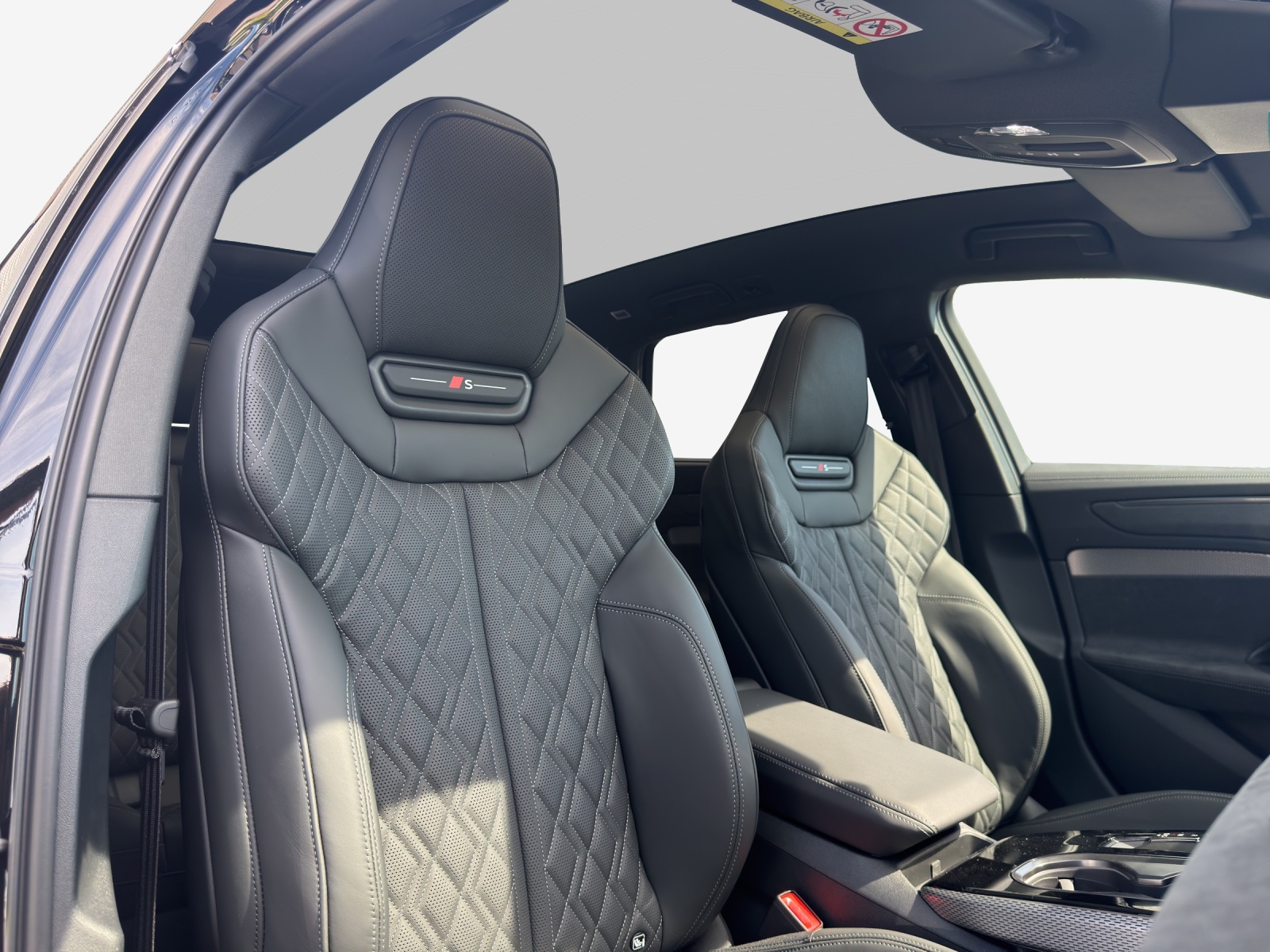 AUDI A6 Avant TDI quattro 220 kW S tronic-image-14