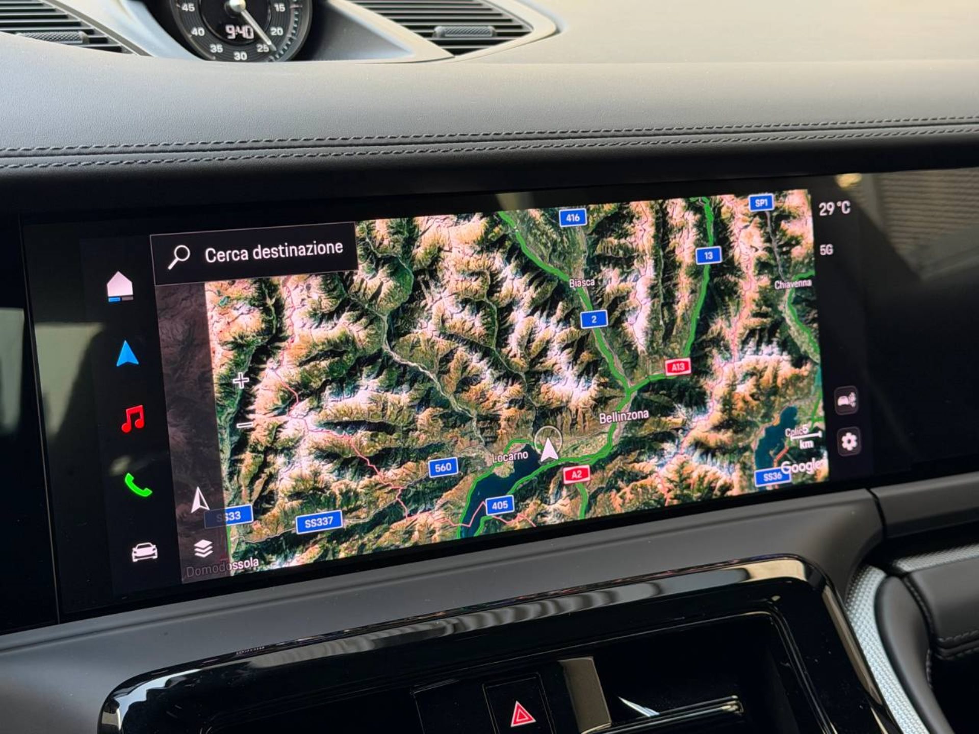 PORSCHE Panamera 4 E-Hybrid-image-24