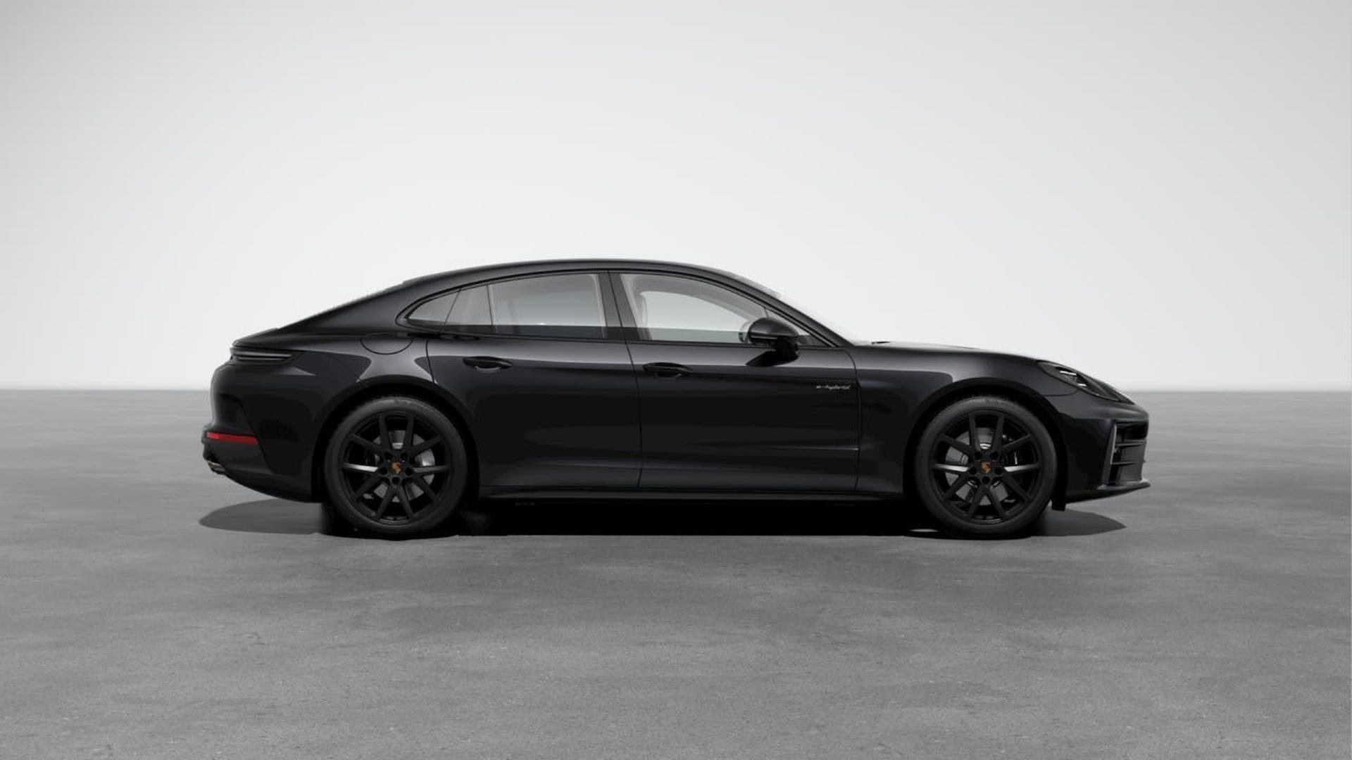 PORSCHE Panamera 4 E-Hybrid-image-4