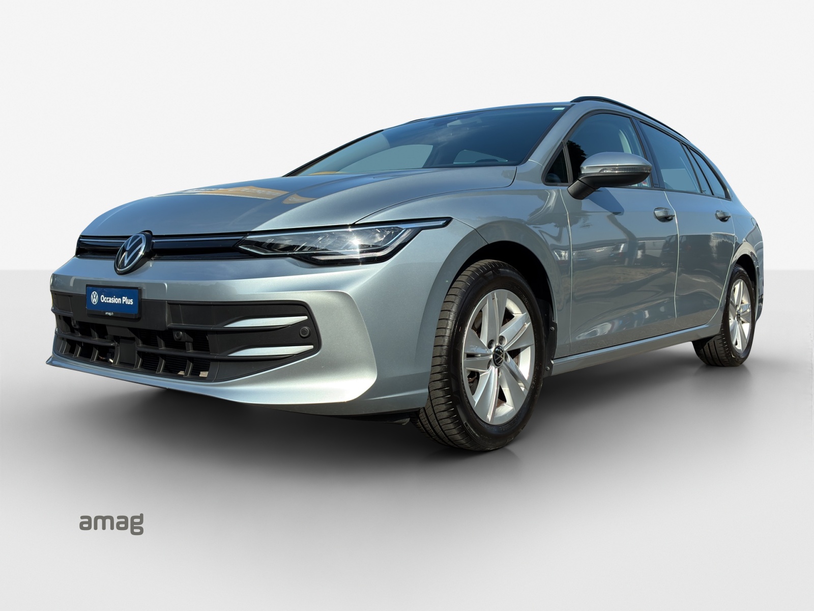VW Golf Variant 1.5 eTSI mHEV Life DSG-image-0
