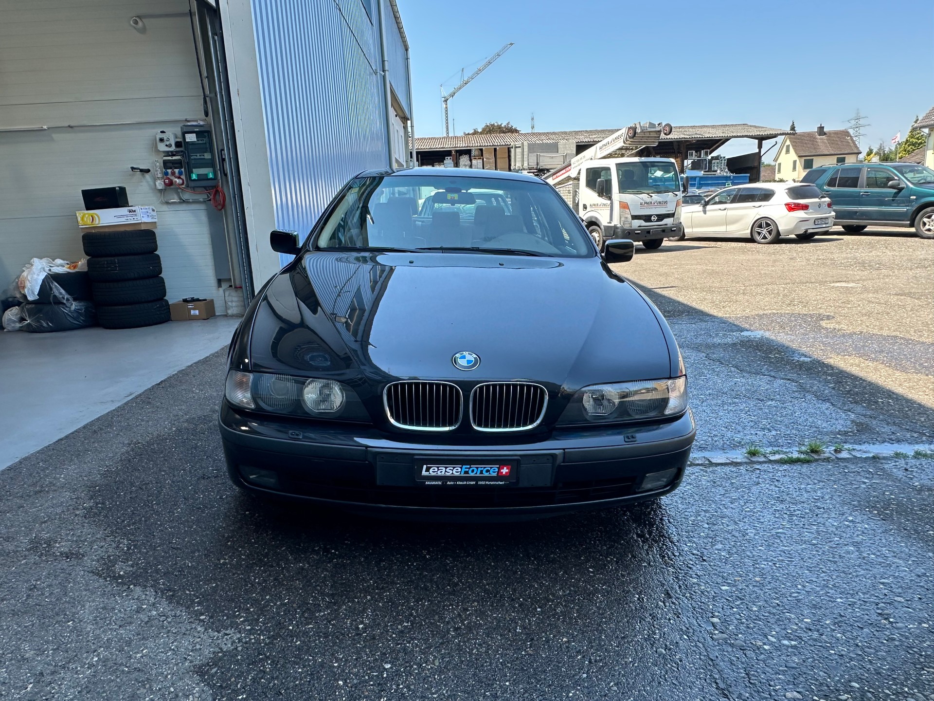 BMW 535i-image-3
