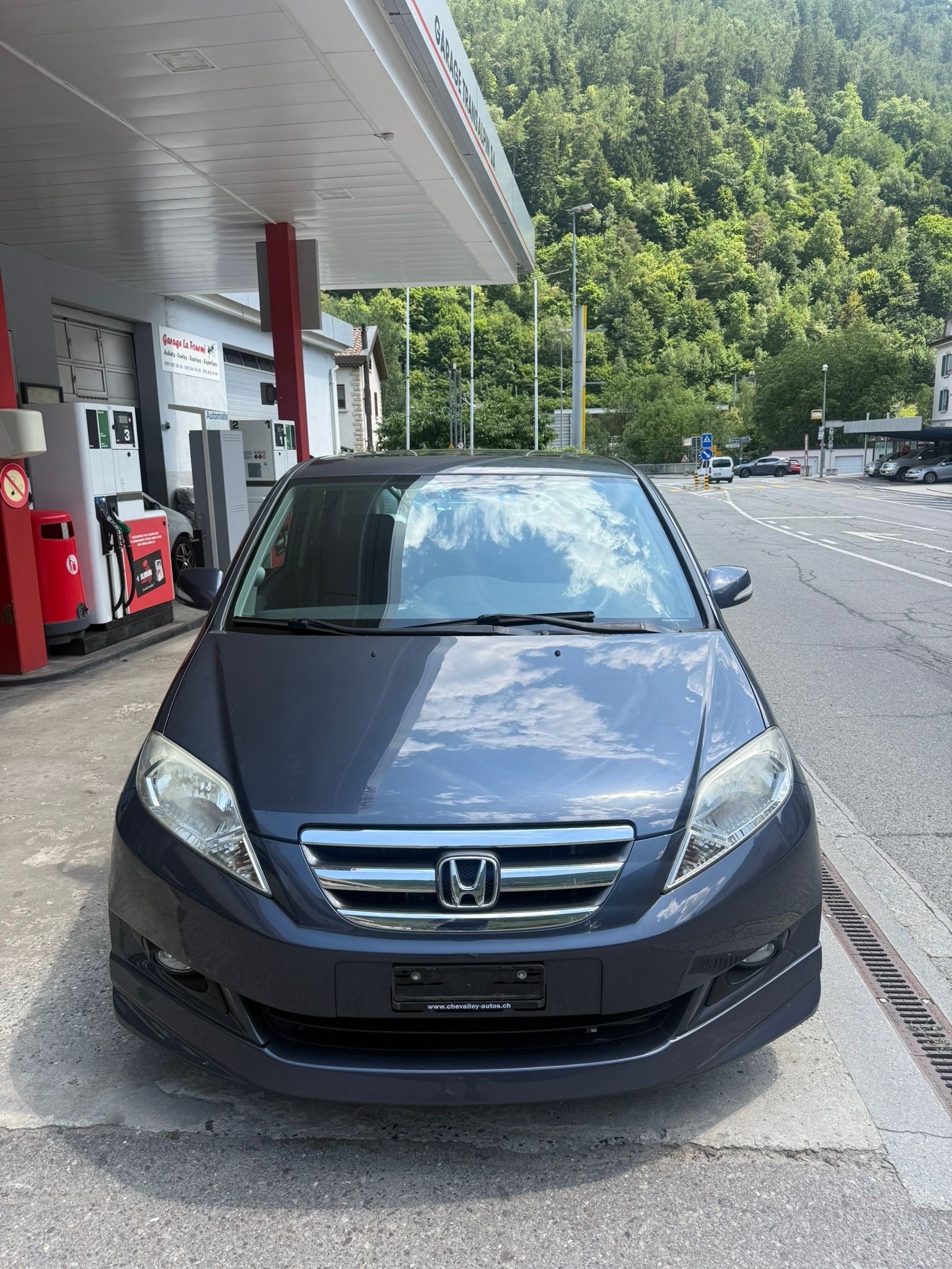 HONDA FR-V 2.2 i-CTDi Executive-image-1