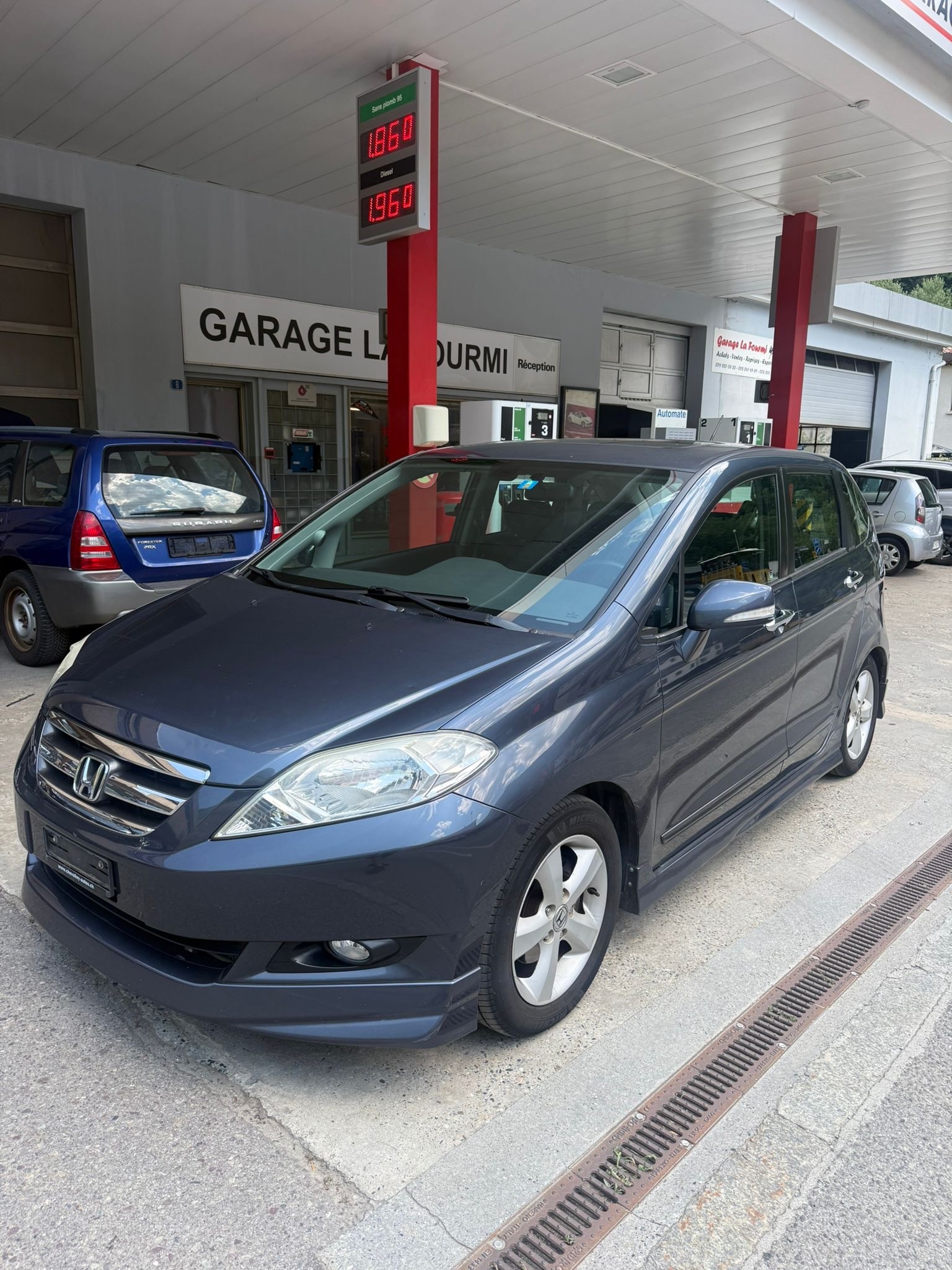 HONDA FR-V 2.2 i-CTDi Executive-image-0