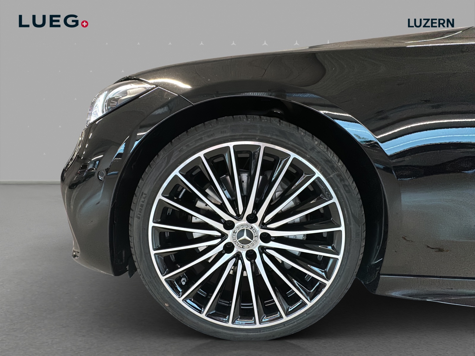 MERCEDES-BENZ C 300 4 Matic-image-7