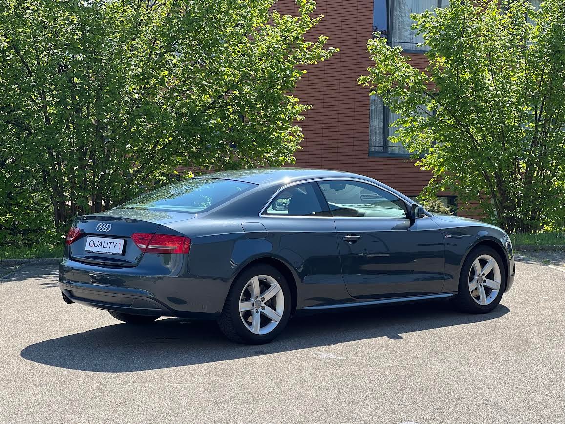 AUDI A5 Coupé 2.0 TFSI multitronic-image-5