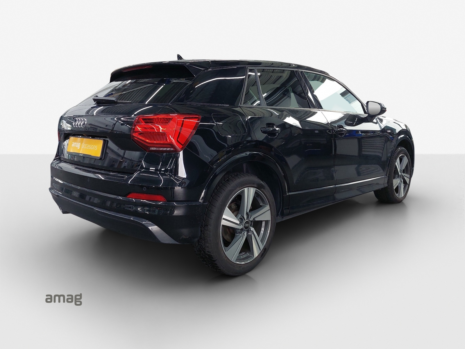 AUDI Q2 35 TFSI Sport Attraction S-tronic-image-4