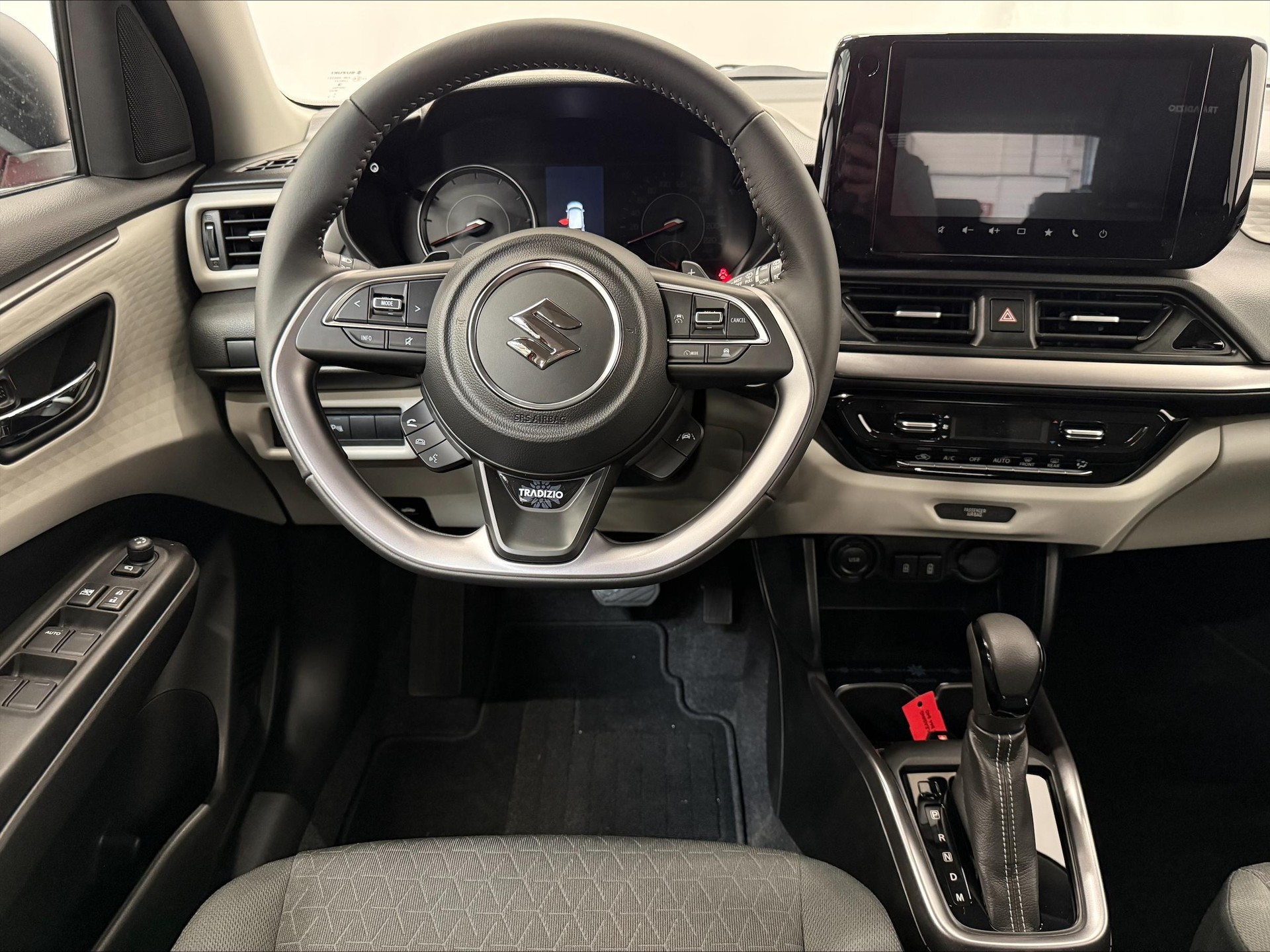 SUZUKI Swift 1.2 Tradizio Top Hybrid-image-4