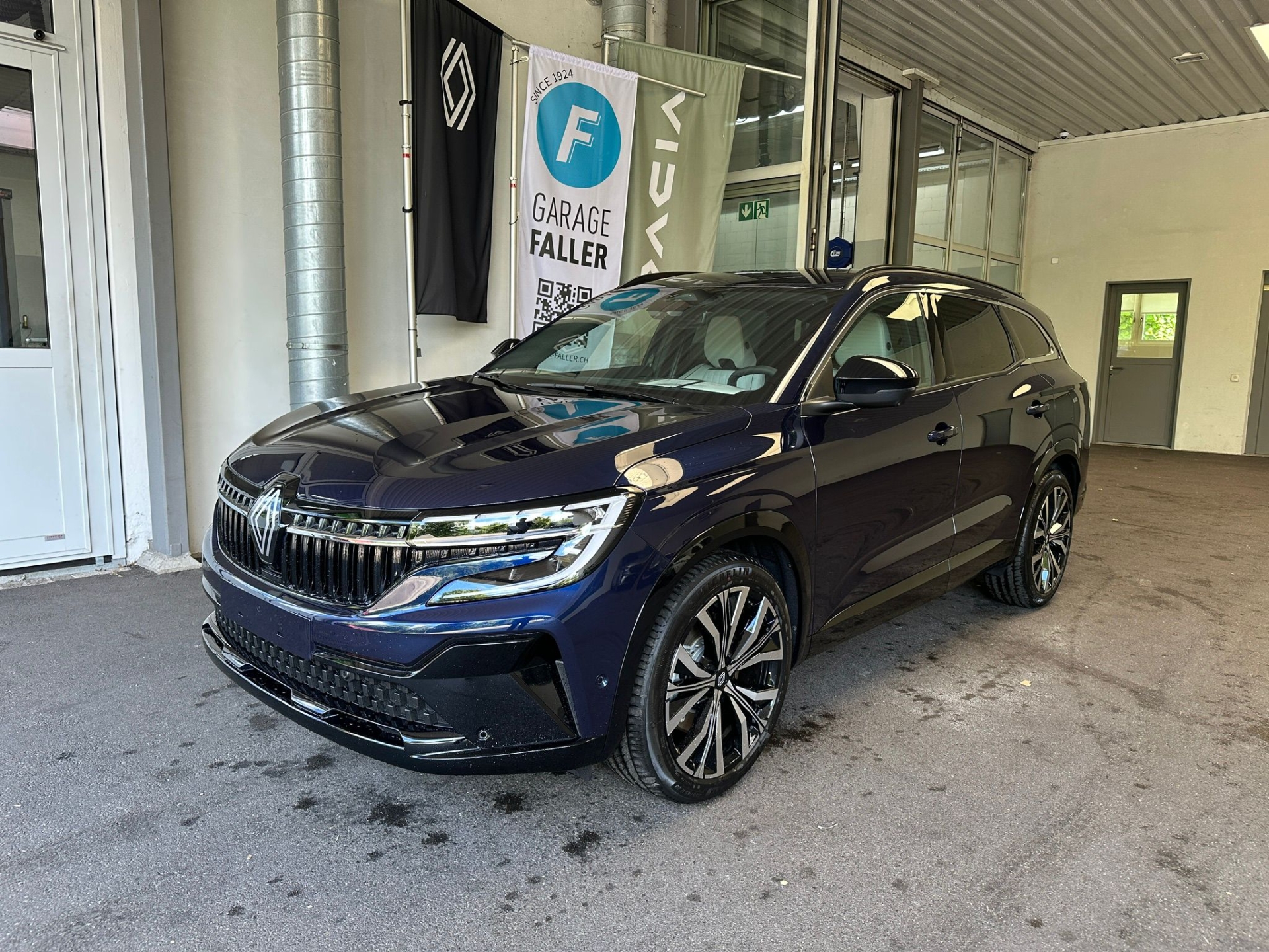 RENAULT Espace Full Hybrid E-Tech-image-0
