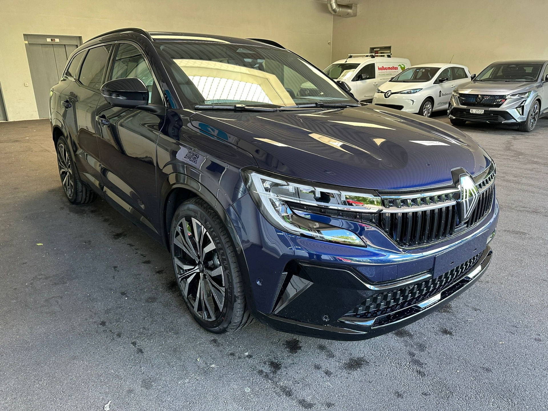 RENAULT Espace Full Hybrid E-Tech-image-6