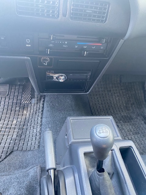 TOYOTA YR 22 LG-MDSEW Wagon-image-5