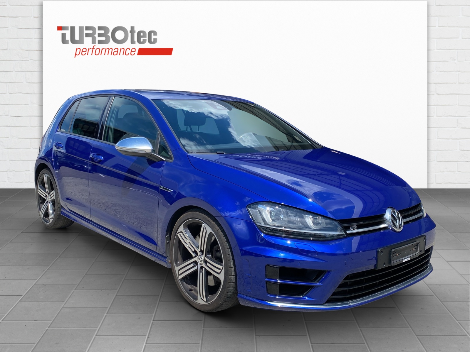 VW Golf 2.0 TSI R 4Motion DSG-image-3