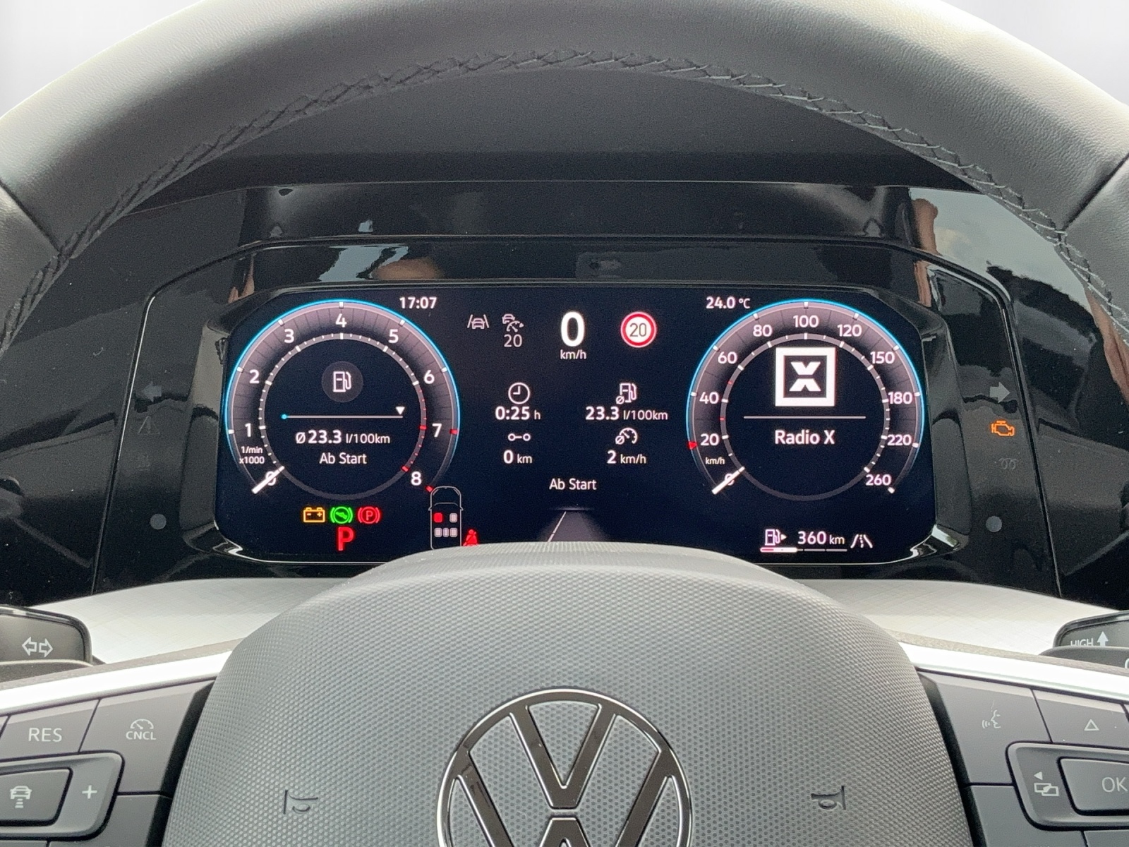 VW Golf 1.5 e TSI mHEV United DSG-image-7