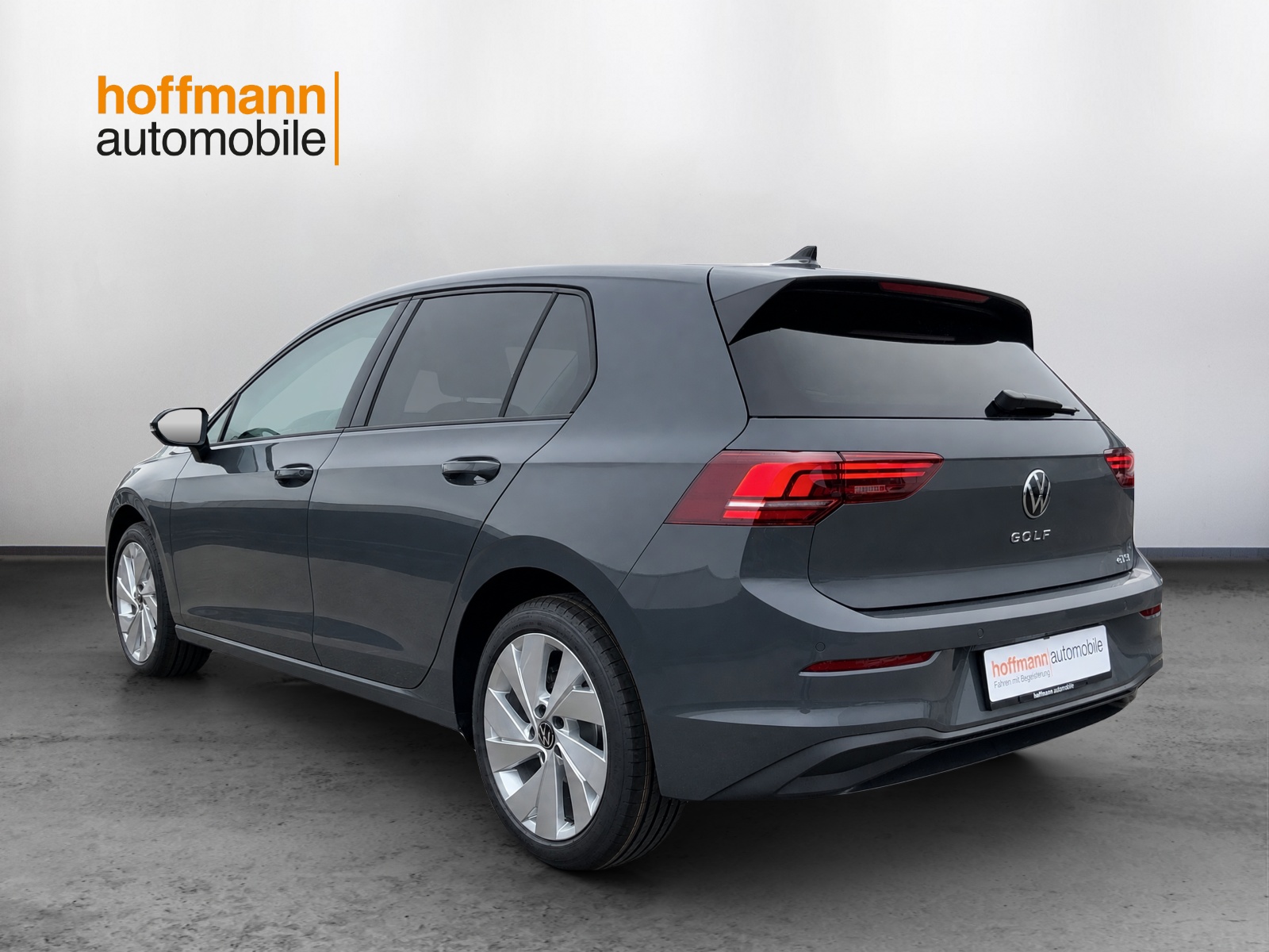 VW Golf 1.5 e TSI mHEV United DSG-image-5