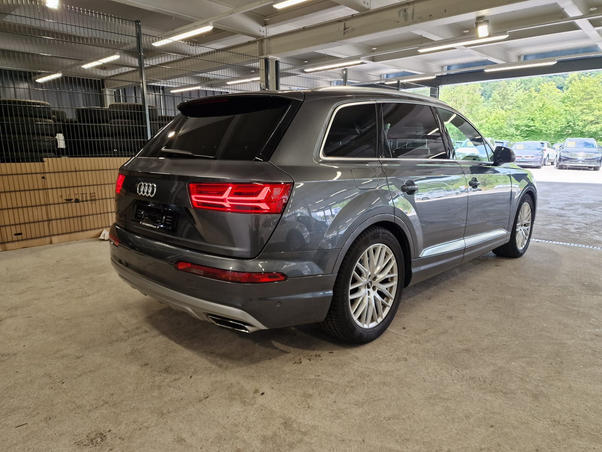 AUDI Q7 3.0 TDI quattro tiptronic-image-5