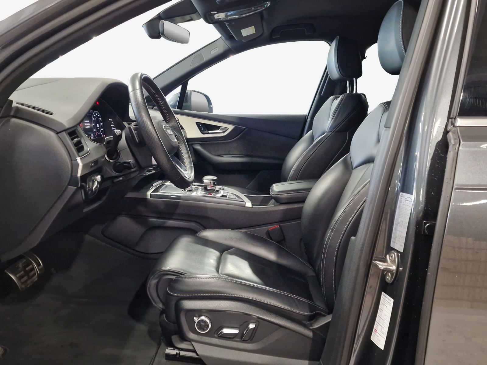 AUDI Q7 3.0 TDI quattro tiptronic-image-7