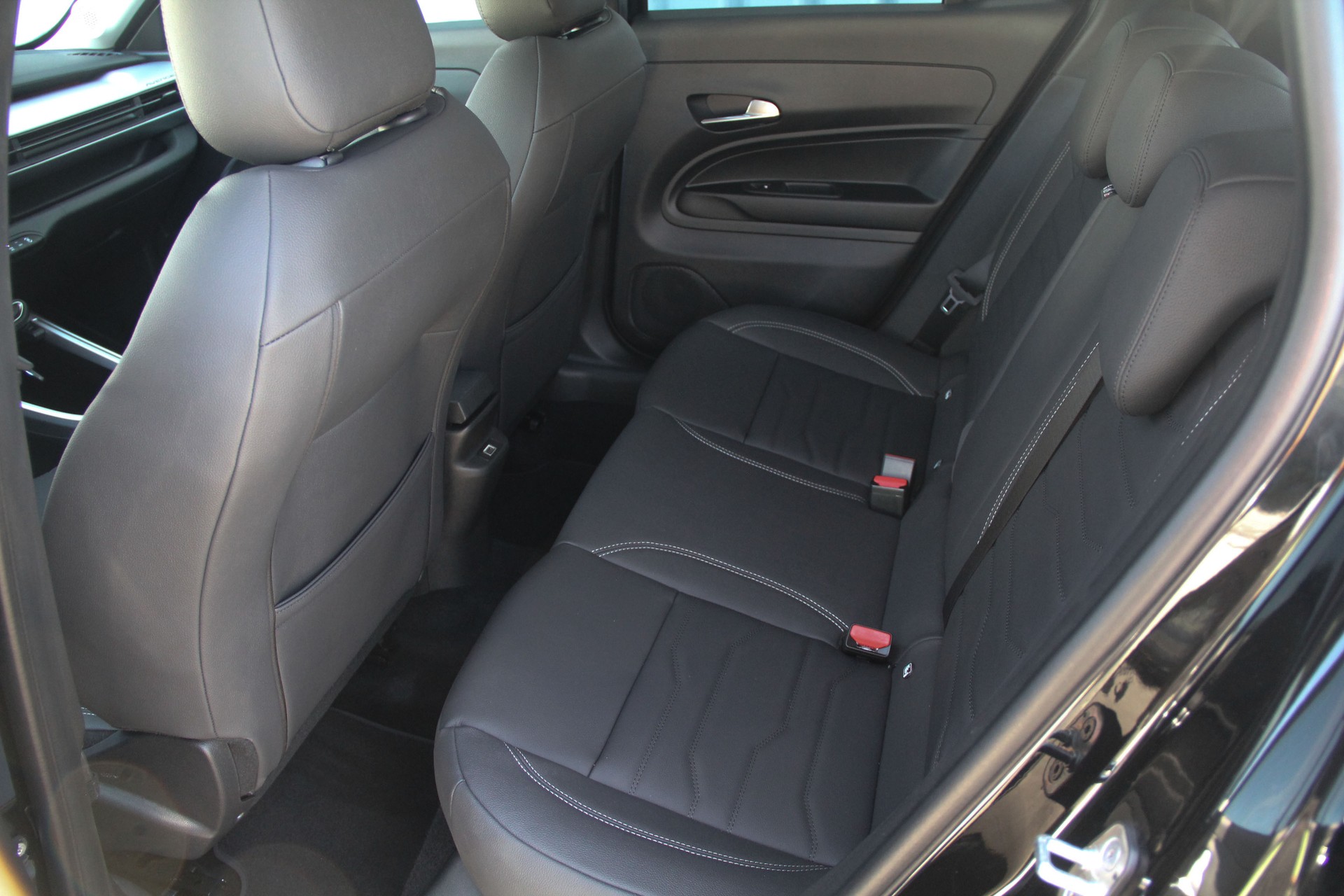 JEEP Avenger 1.2 Turbo MHEV Summit Sky ⭐⭐⭐⭐⭐-image-7