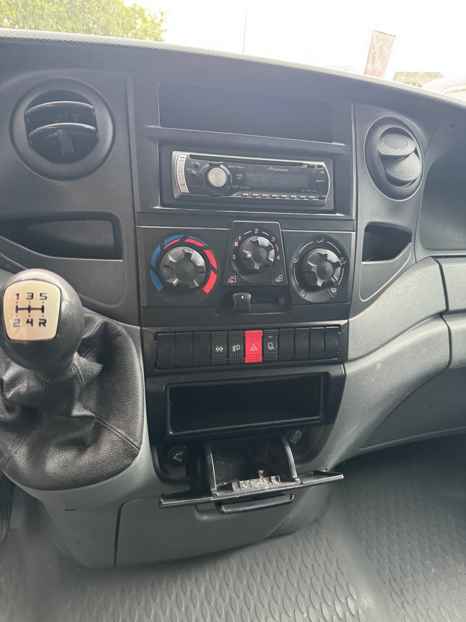 IVECO 35 C 12 GCBA17A1B1-image-15