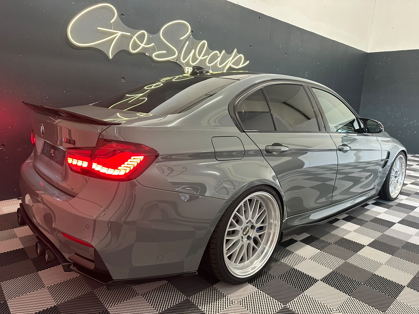 BMW BMW M3 Competition Drivelogic-image-5