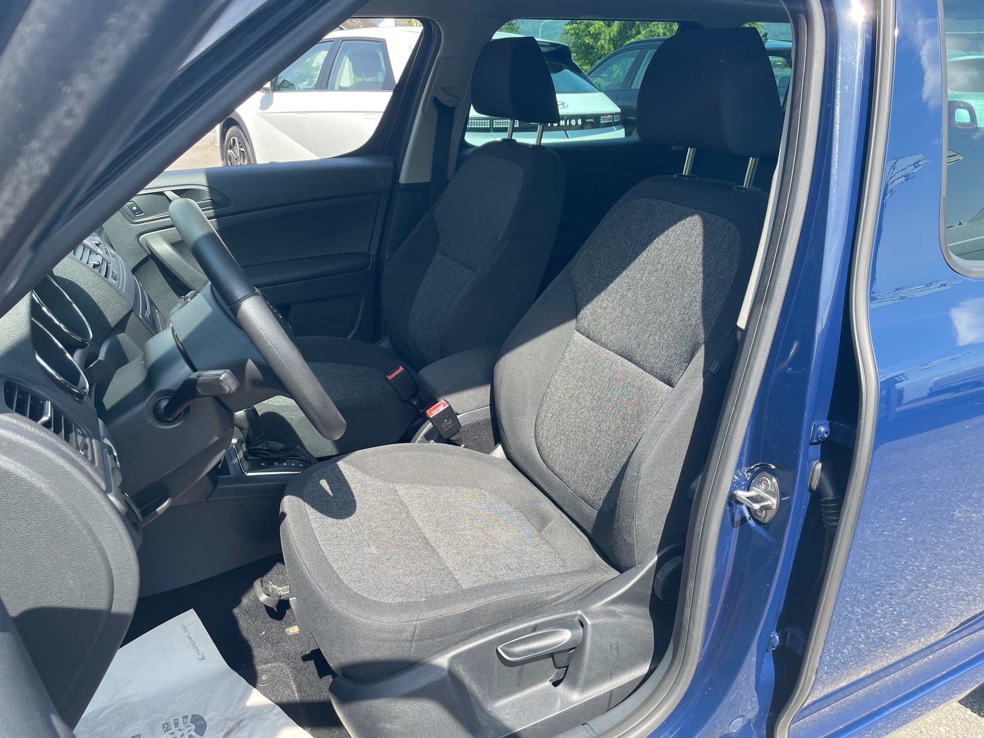 SKODA Yeti 1.4 TSI Active 4x2 DSG-image-8