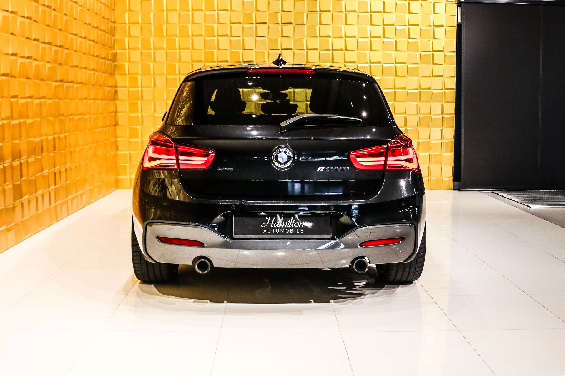 BMW M140i Steptronic xDrive-image-5