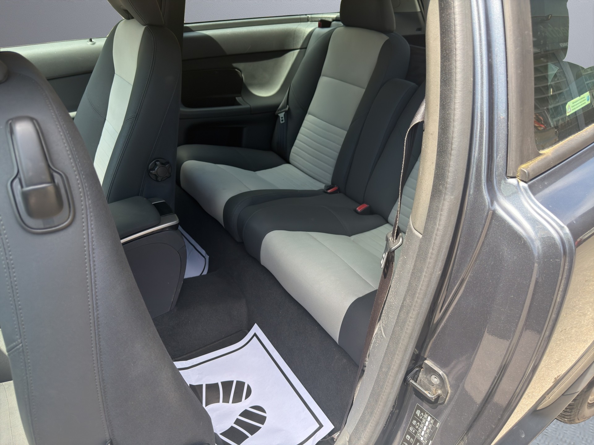 VOLVO C30 2.4I-image-13