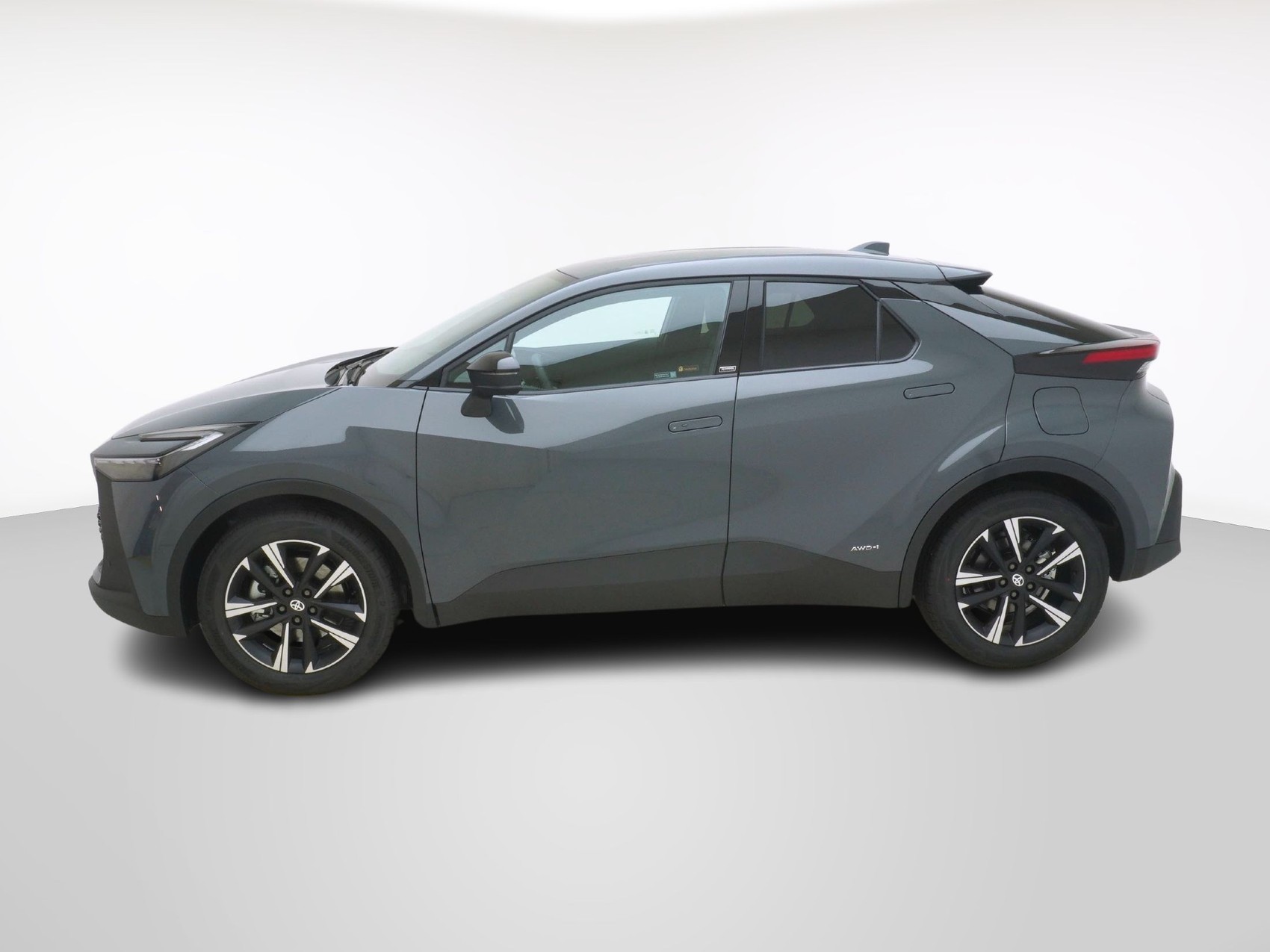 TOYOTA C-HR 2.0 HEV Swiss Edition ** 4x4 **-showroom-element-1