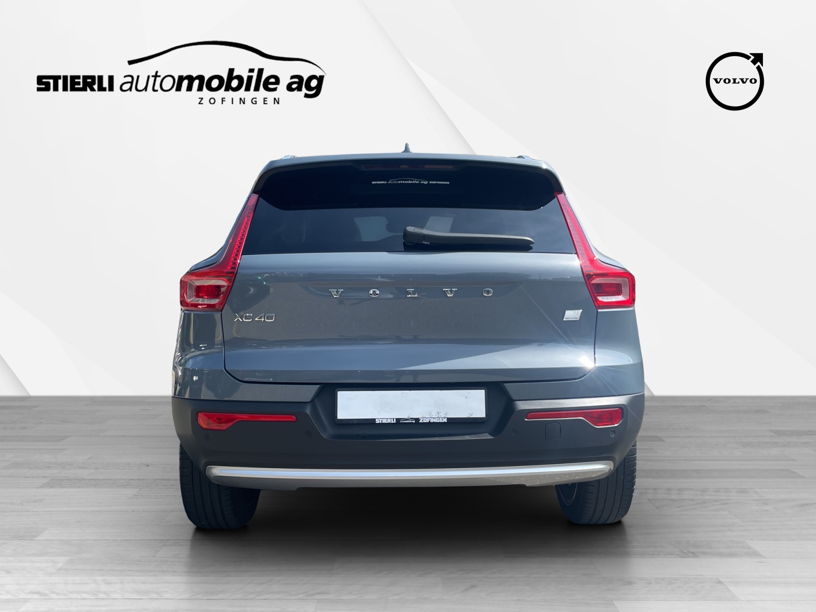 VOLVO XC40 1.5 T5 PiH Ultimate Bright-image-5