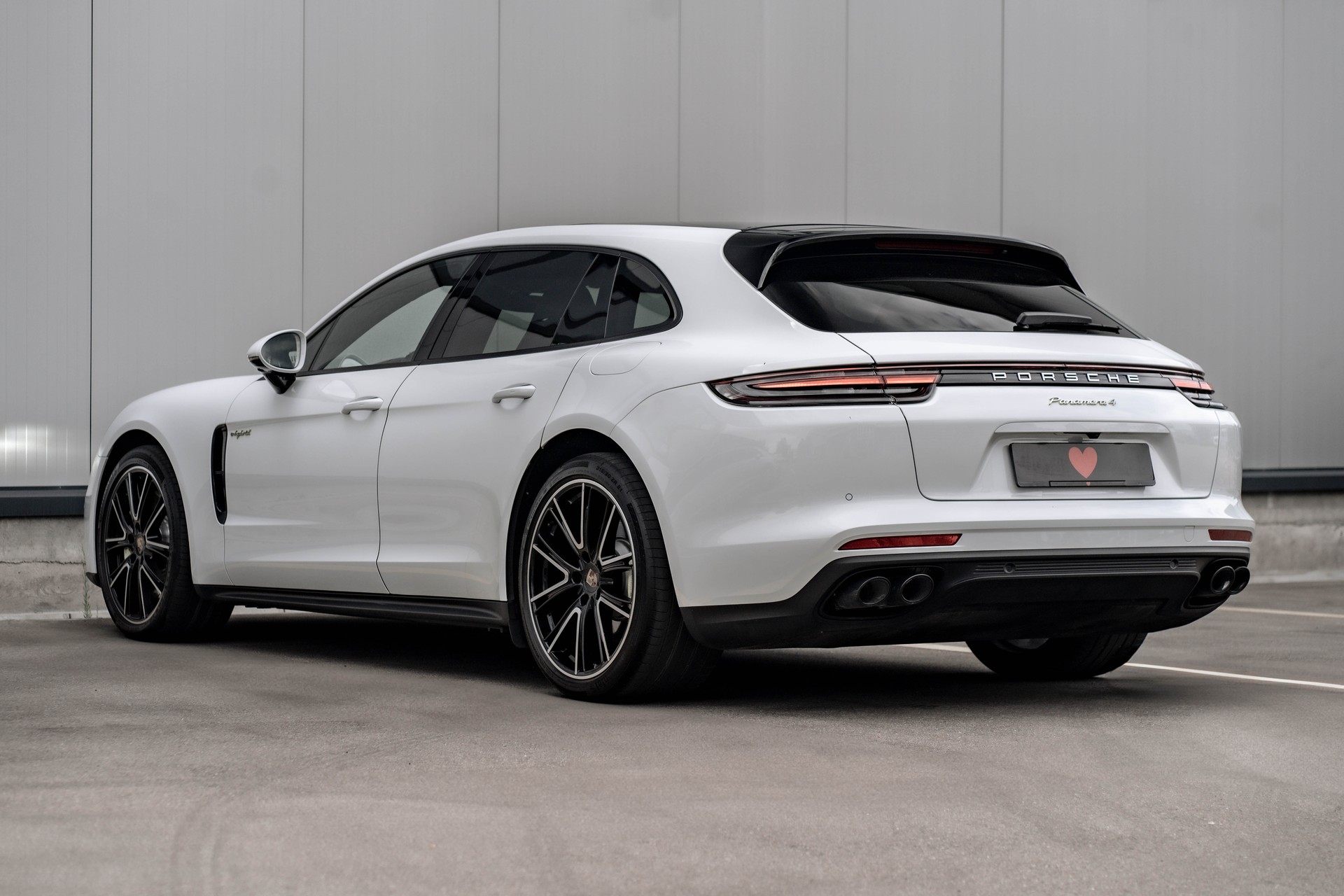 PORSCHE Panamera 4 E-Hybrid Sport Turismo PDK * FRISCH AB MFK * NEUE BREMSEN * AB GROSSEM PORSCHE SERVICE *-showroom-element-3