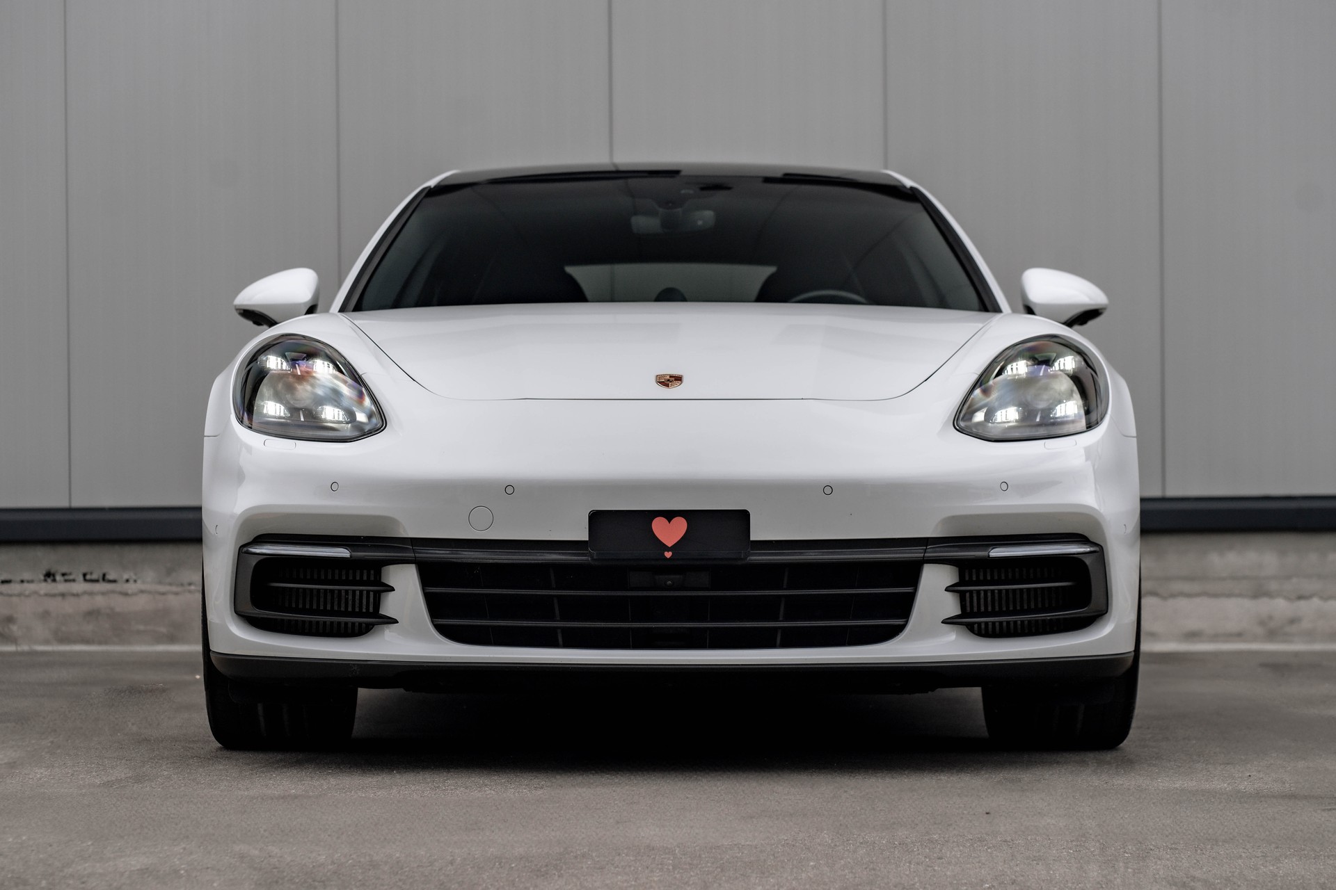 PORSCHE Panamera 4 E-Hybrid Sport Turismo PDK * FRISCH AB MFK * NEUE BREMSEN * AB GROSSEM PORSCHE SERVICE *-showroom-element-1