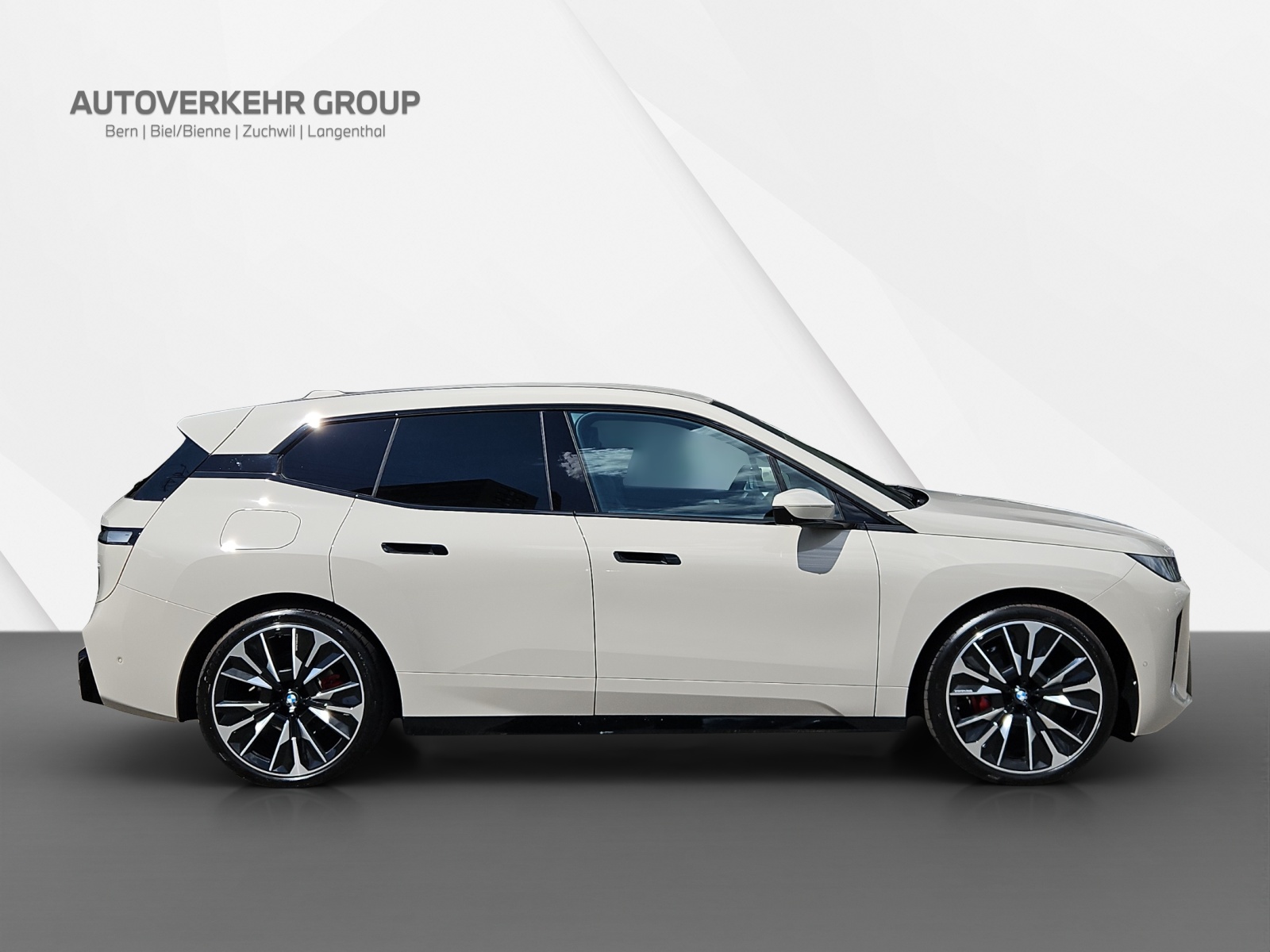 BMW iX xDrive45 M Sport Pro-image-6