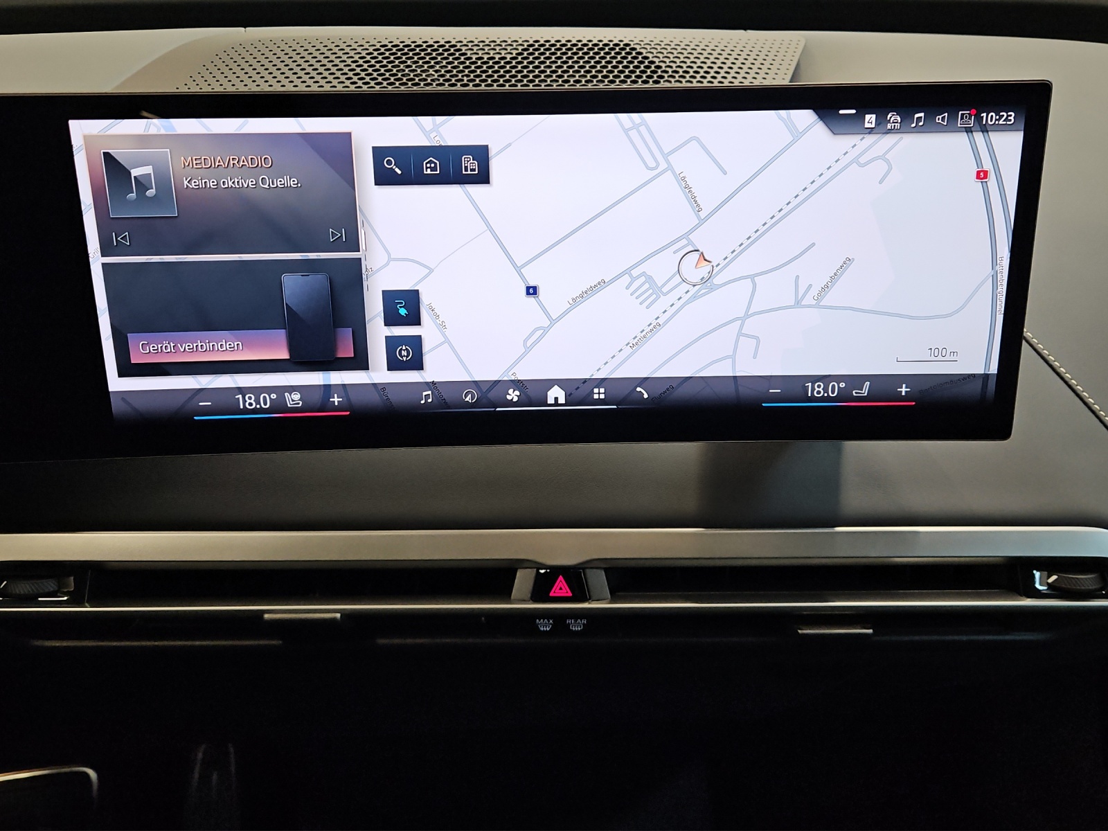 BMW iX xDrive45 M Sport Pro-image-12