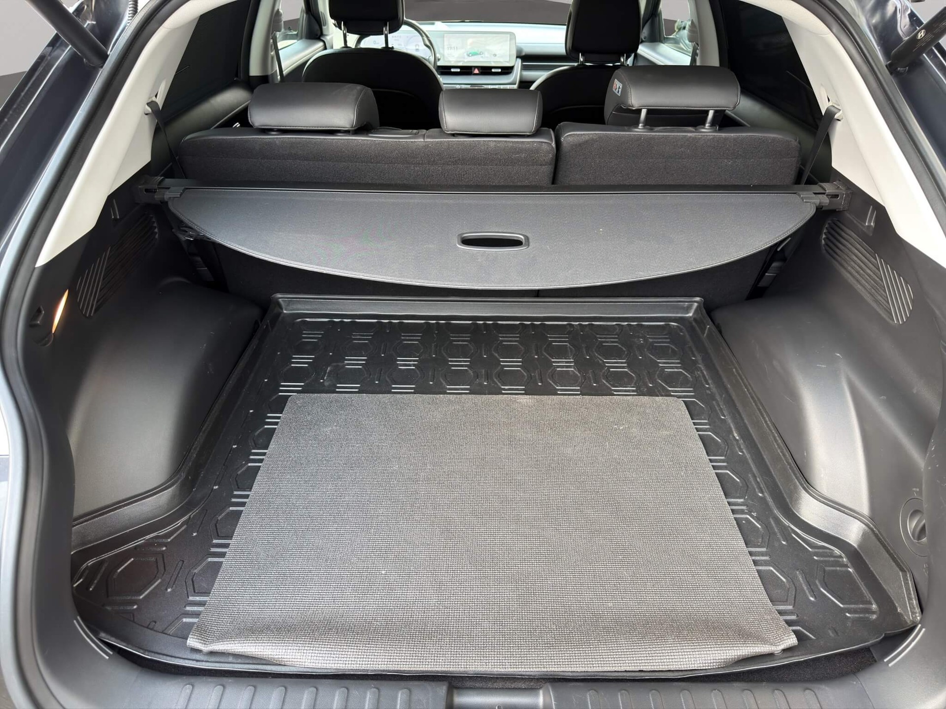 HYUNDAI Ioniq 5 72,6 kWh First Edition-image-11