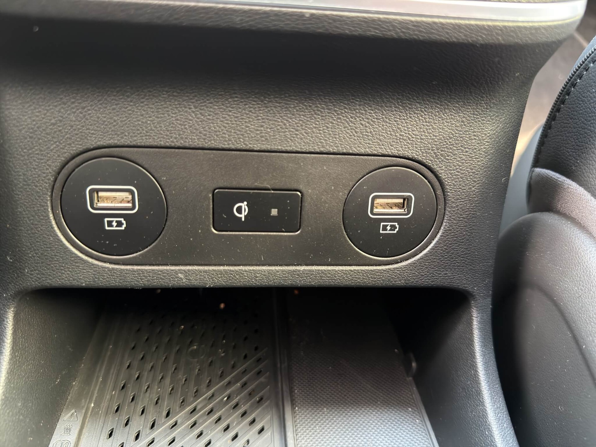 HYUNDAI Ioniq 5 72,6 kWh First Edition-image-13