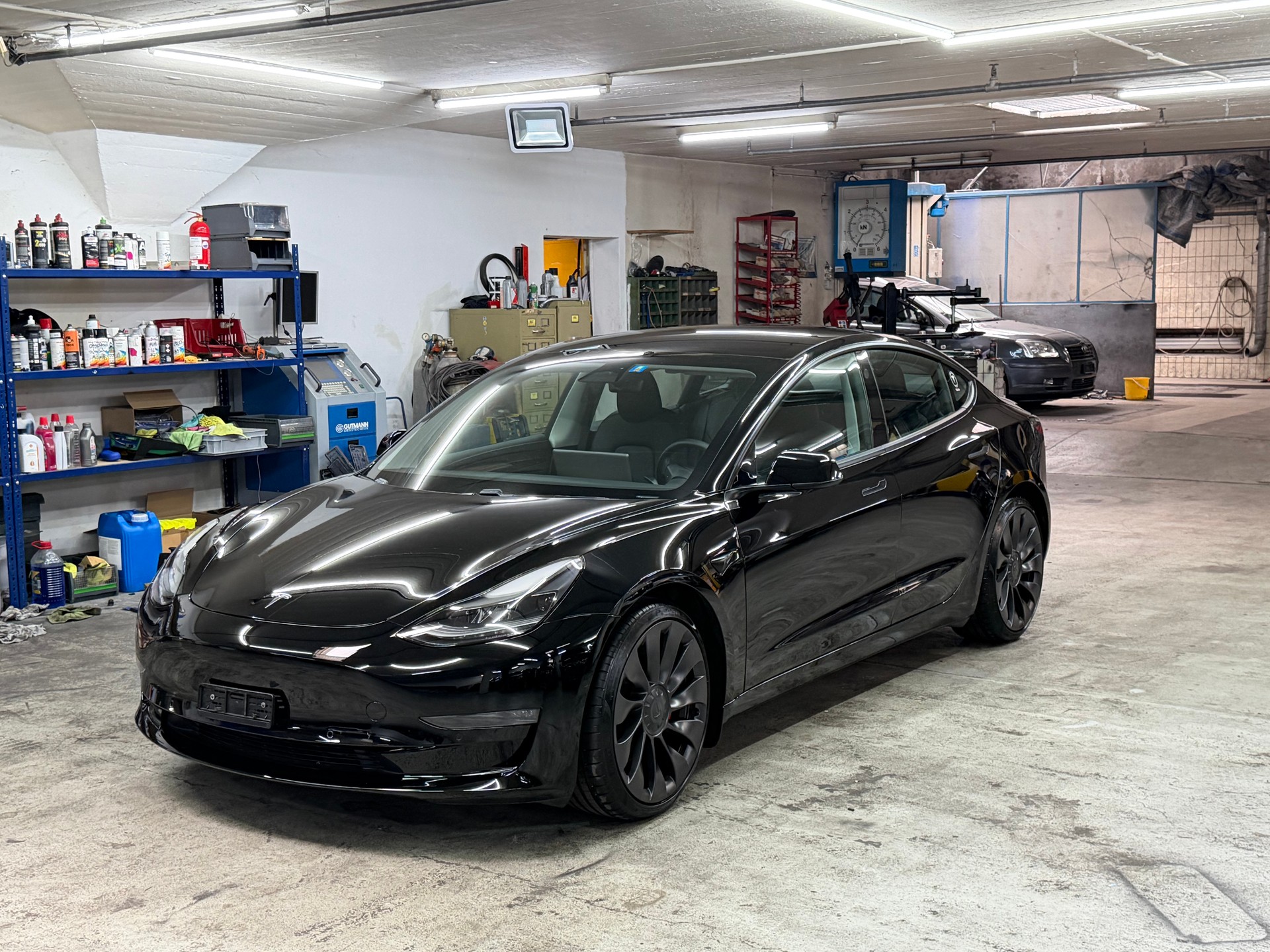 TESLA Model 3 Performance Dual Motor AWD-image-0