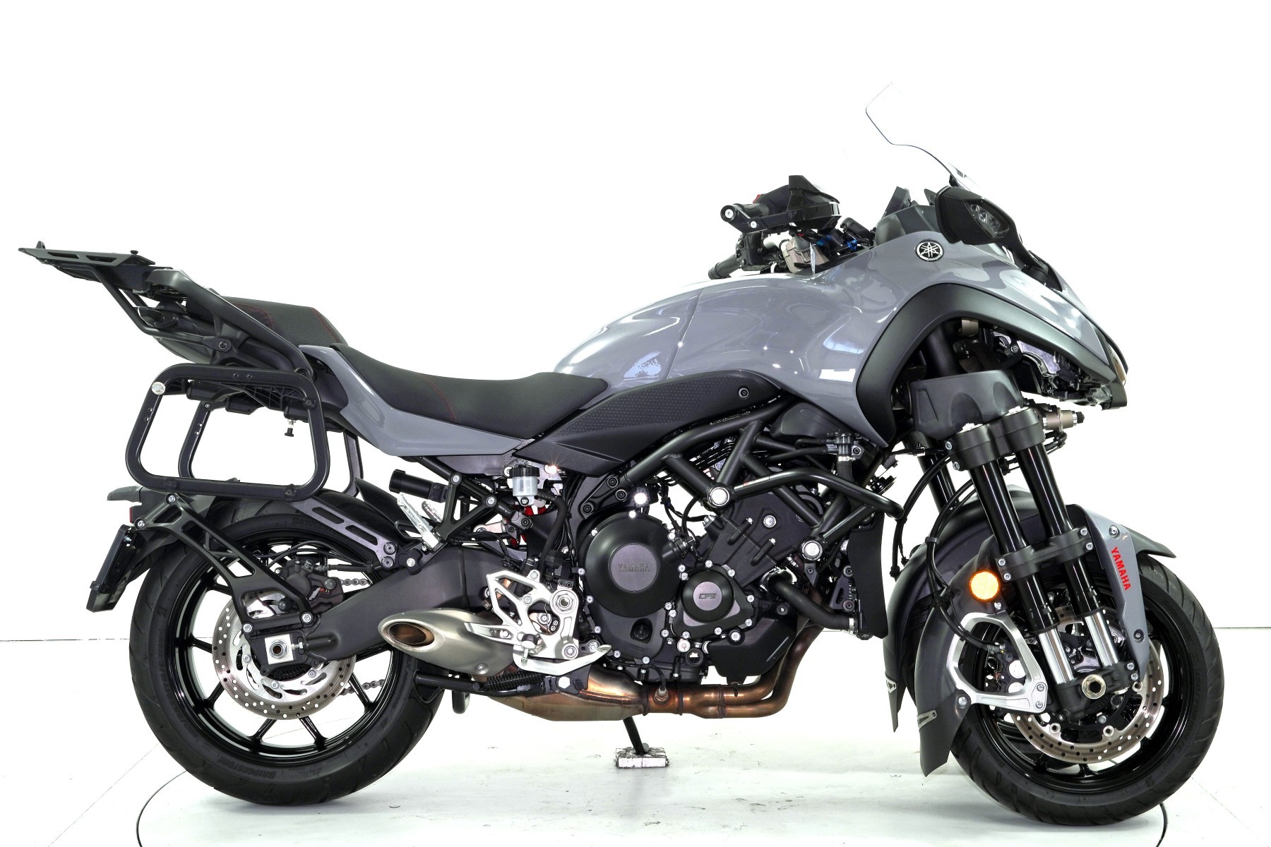 YAMAHA Niken GT ABS-showroom-element-3