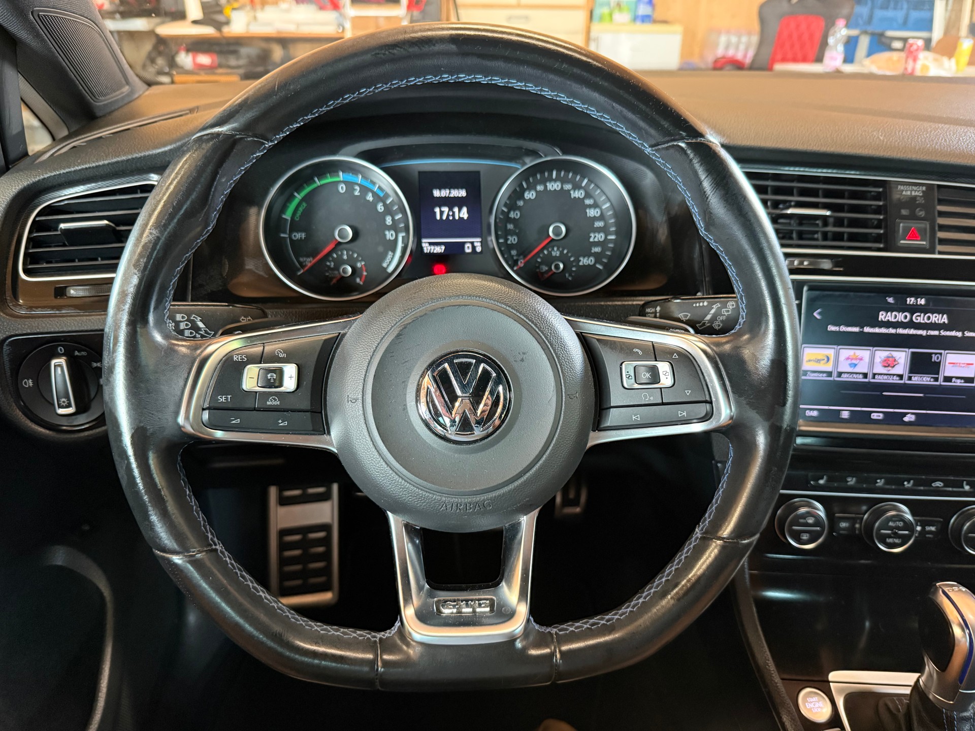VW Golf 1.4 TSI GTE DSG-image-9
