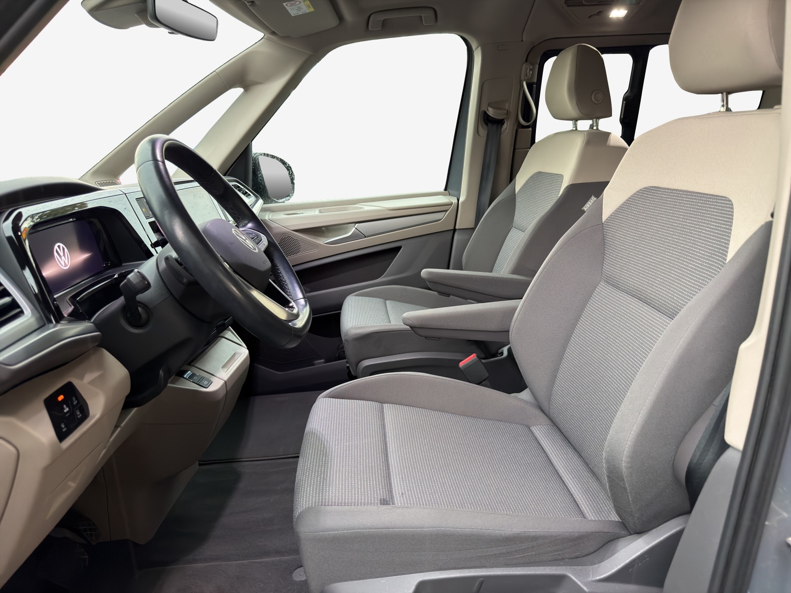 VW Multivan 2.0 TDI DSG-image-7