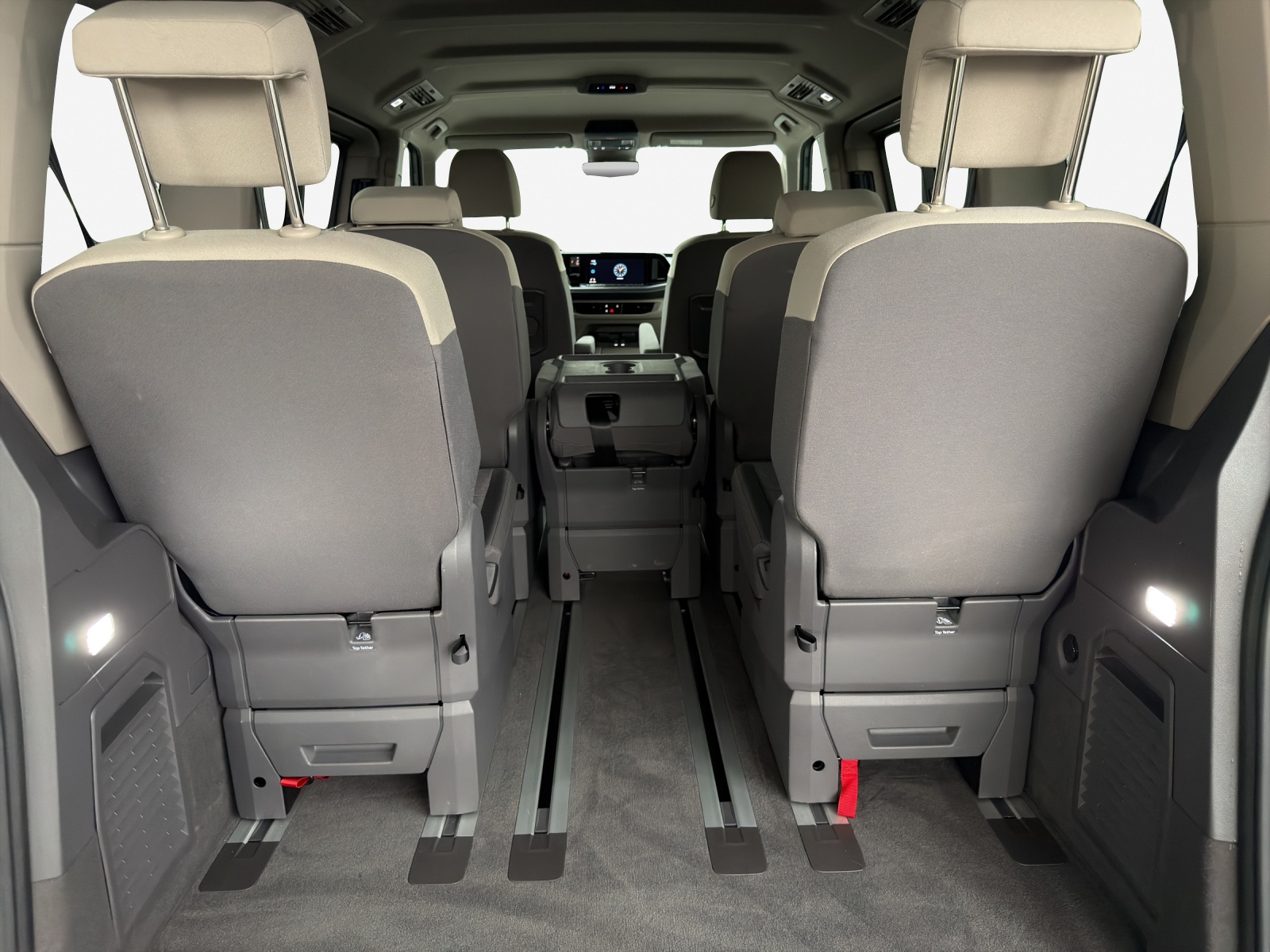 VW Multivan 2.0 TDI DSG-image-12