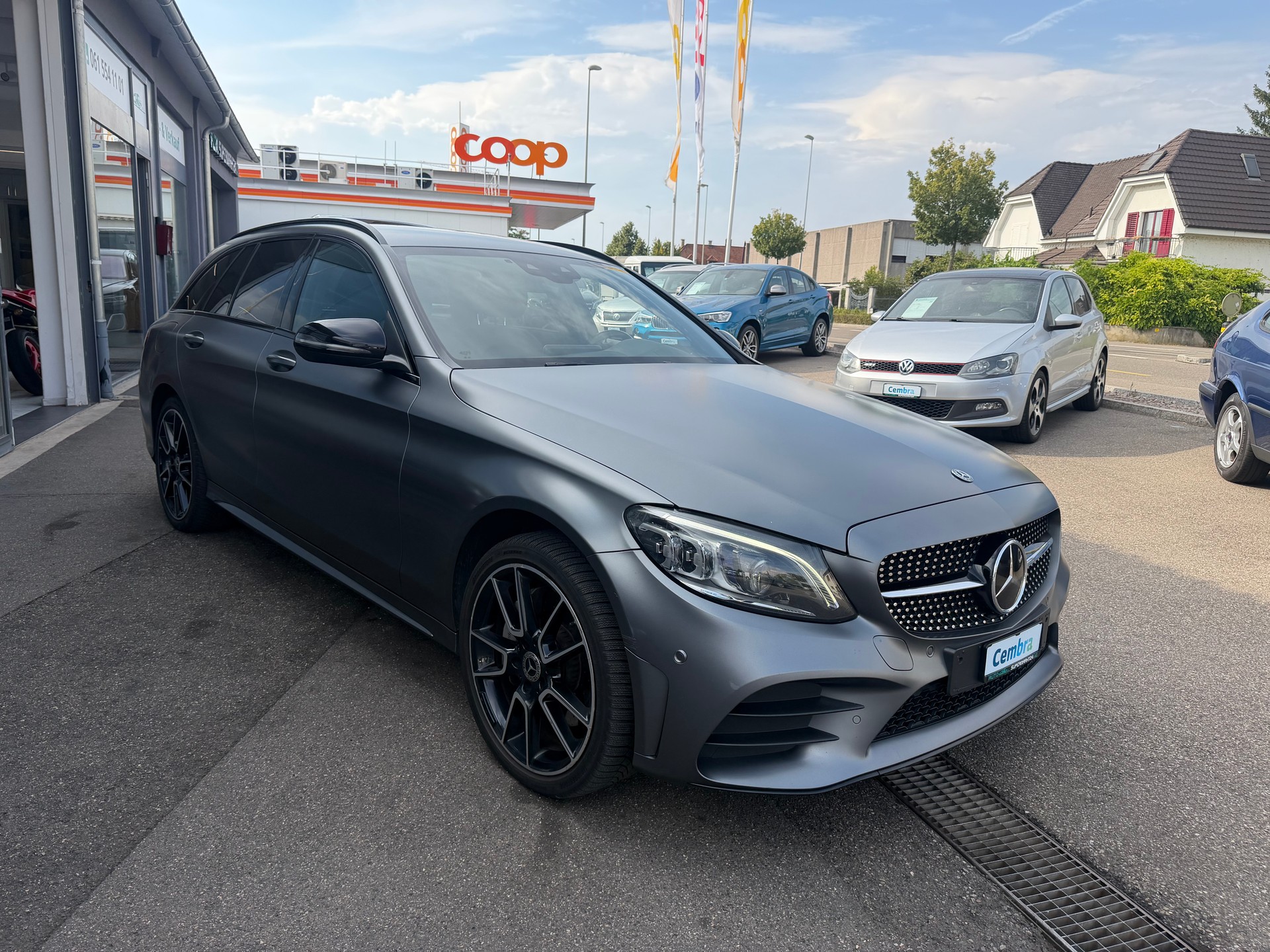 MERCEDES-BENZ C 400 AMG Line 4Matic 9G-Tronic-image-6
